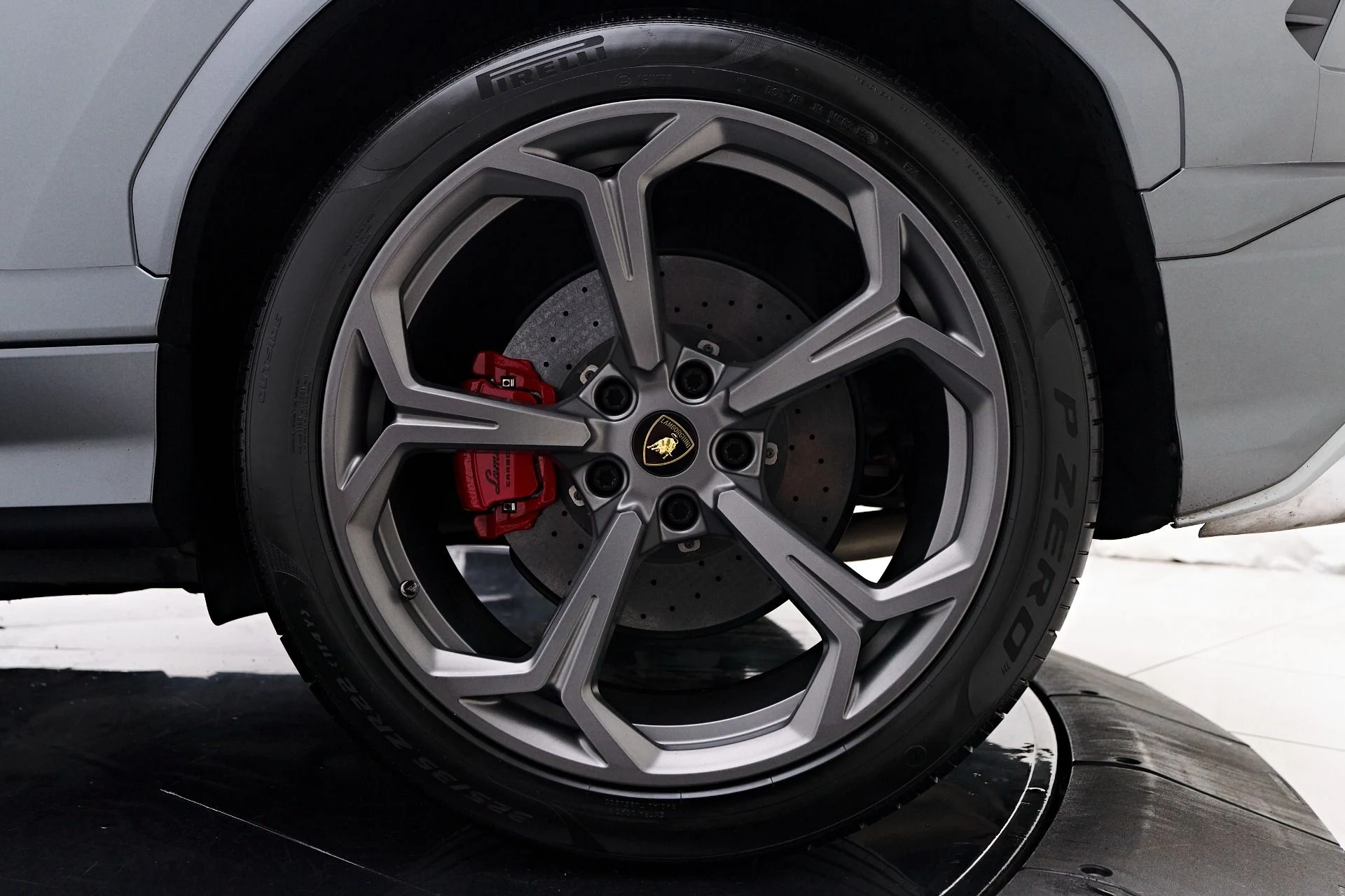 mph024_1977777891_Used_2020_Lamborghini_Urus_Base_1758905556_775510f4b8