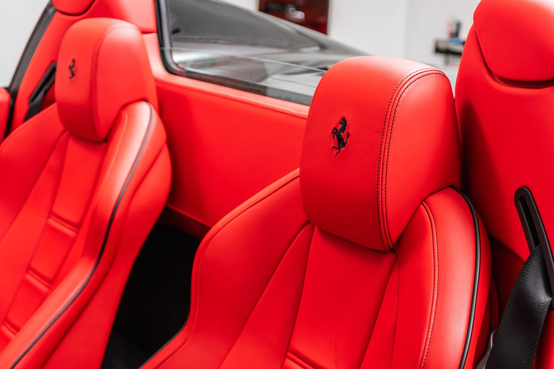 mph024_1980008835_Used_2015_Ferrari_458_Spider_Very_Low_Miles_Exceptional_Condition_Collector_Grade_1787780894_ca1b80827a