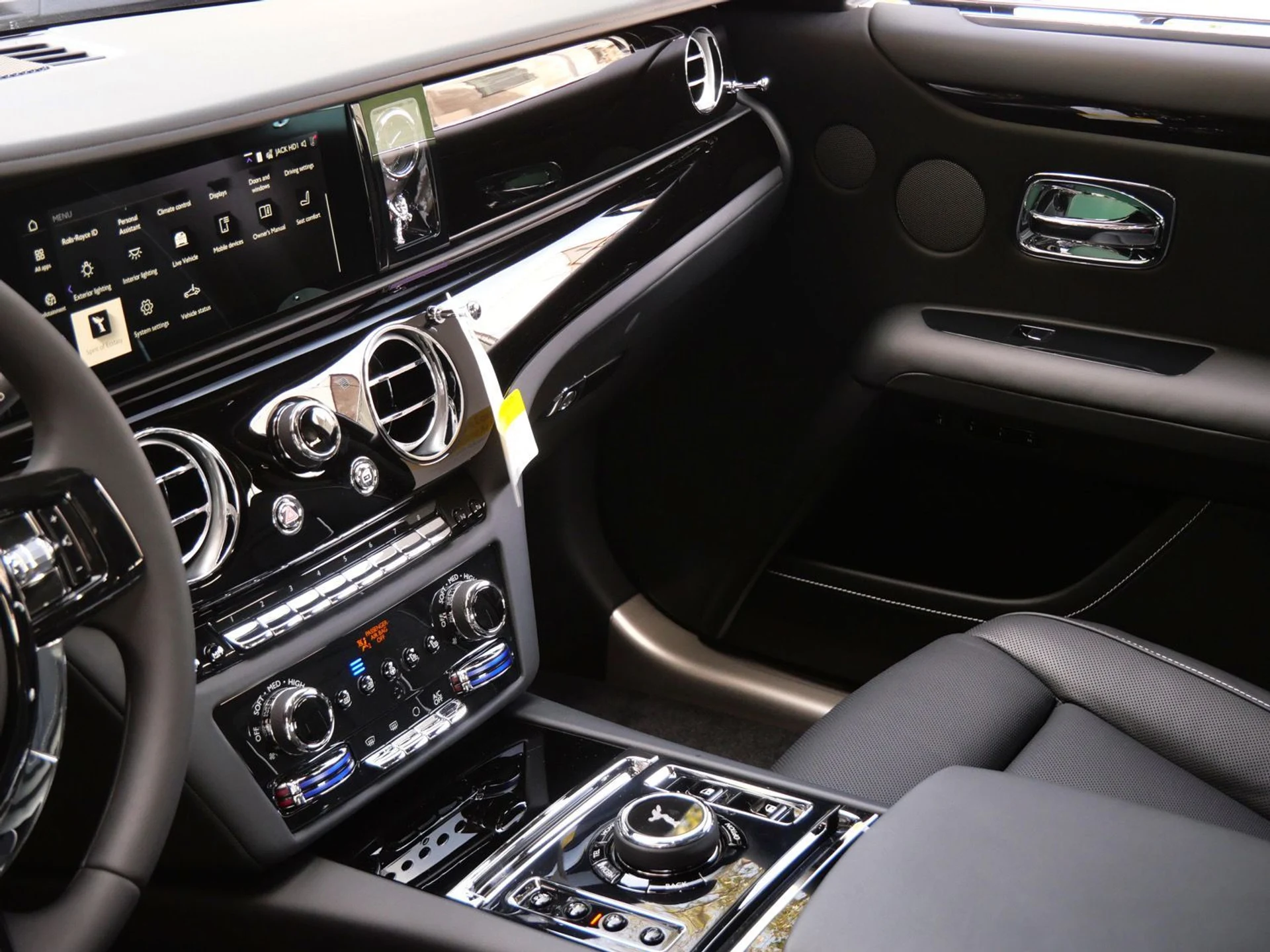 mph024_1981788018_d7e30ca0cf28e4e91d76d7b1bb417066x_ef1f1050d2