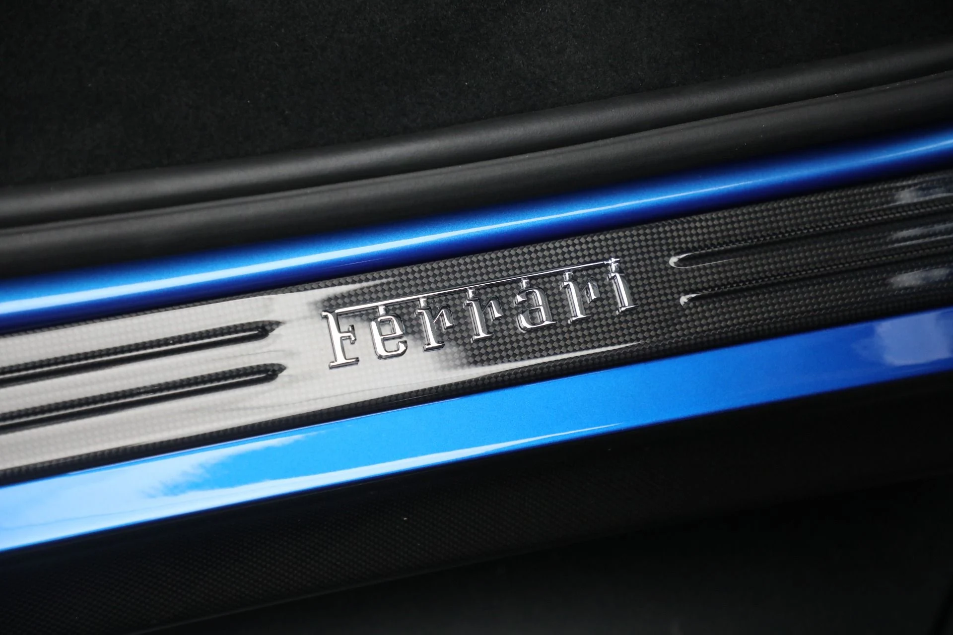 mph024_1990279673_Used_2024_Ferrari_SF_90_Spider_975e370e8e