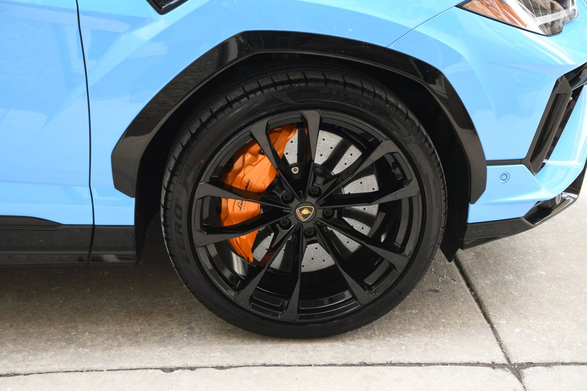 mph024_199519202_Used_2024_Lamborghini_Urus_S_1739051132_da3eae8c24