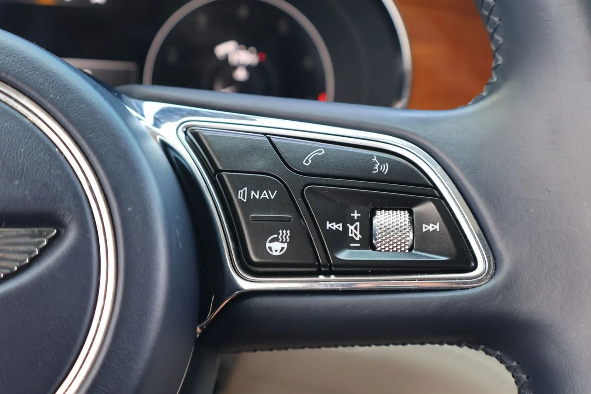 mph024_2004748604_25_47dd960fb0