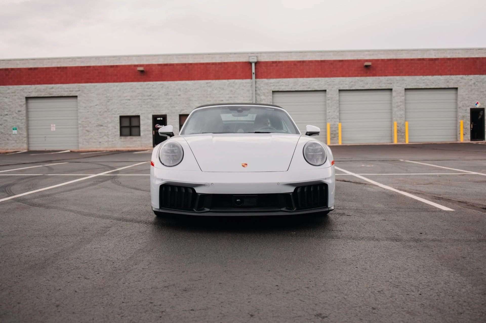 mph024_2014366939_Used_2025_Porsche_911_Carrera_GTS_1755021854_e4ee316120