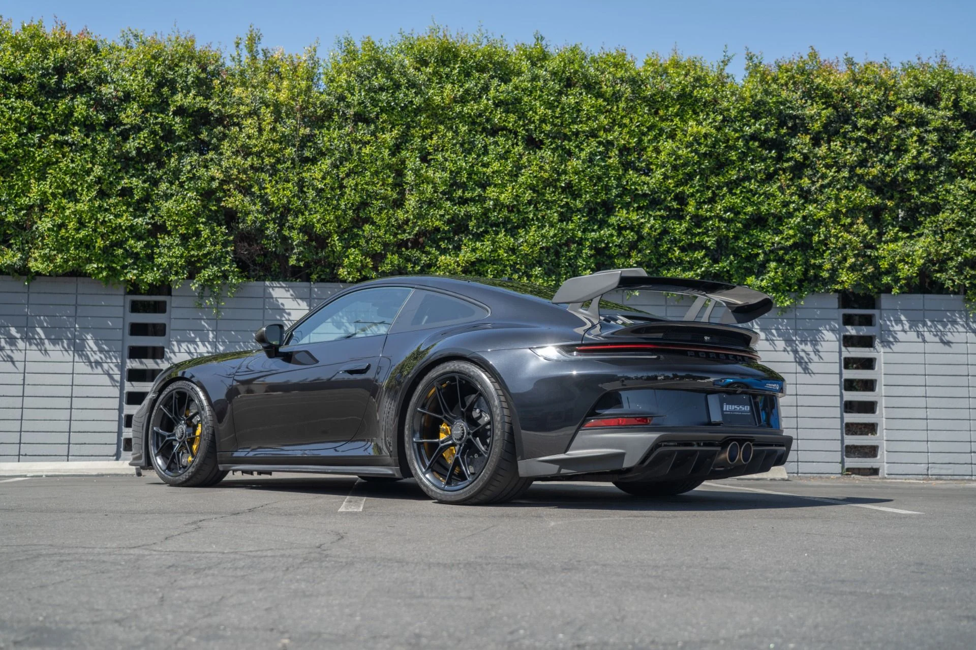 mph024_2016898399_Used_2022_Porsche_911_GT_3_1759443060_18af5b476a