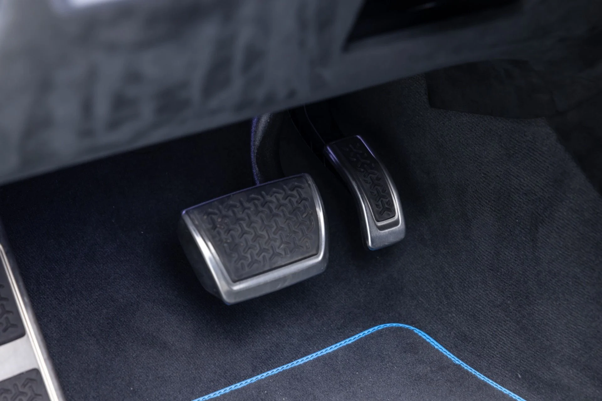 mph024_2018409397_13287_p25_l_2bca3026b8