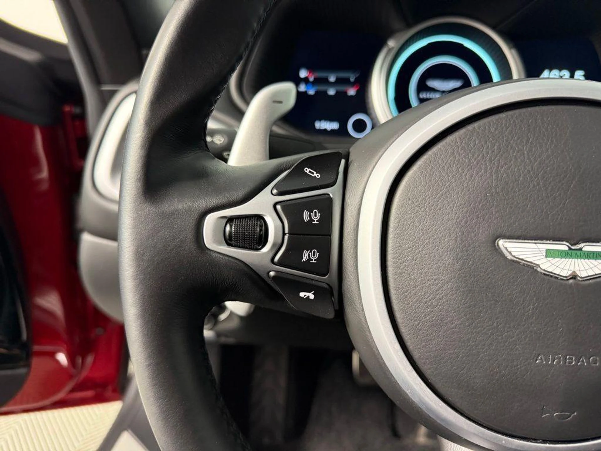 mph024_2023829249_pt_Q7_Ca_B9rd2_FN_7wo_Wgz_Fh_U90bd_M_213ba77e5c