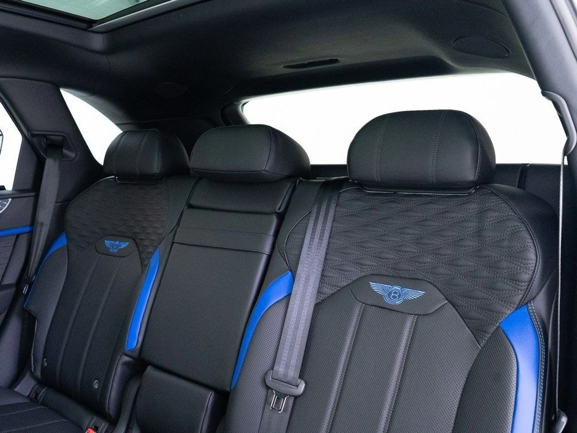 mph024_2027332680_73482b1ac4677764ad7eb1499cc65994_de67c522fe