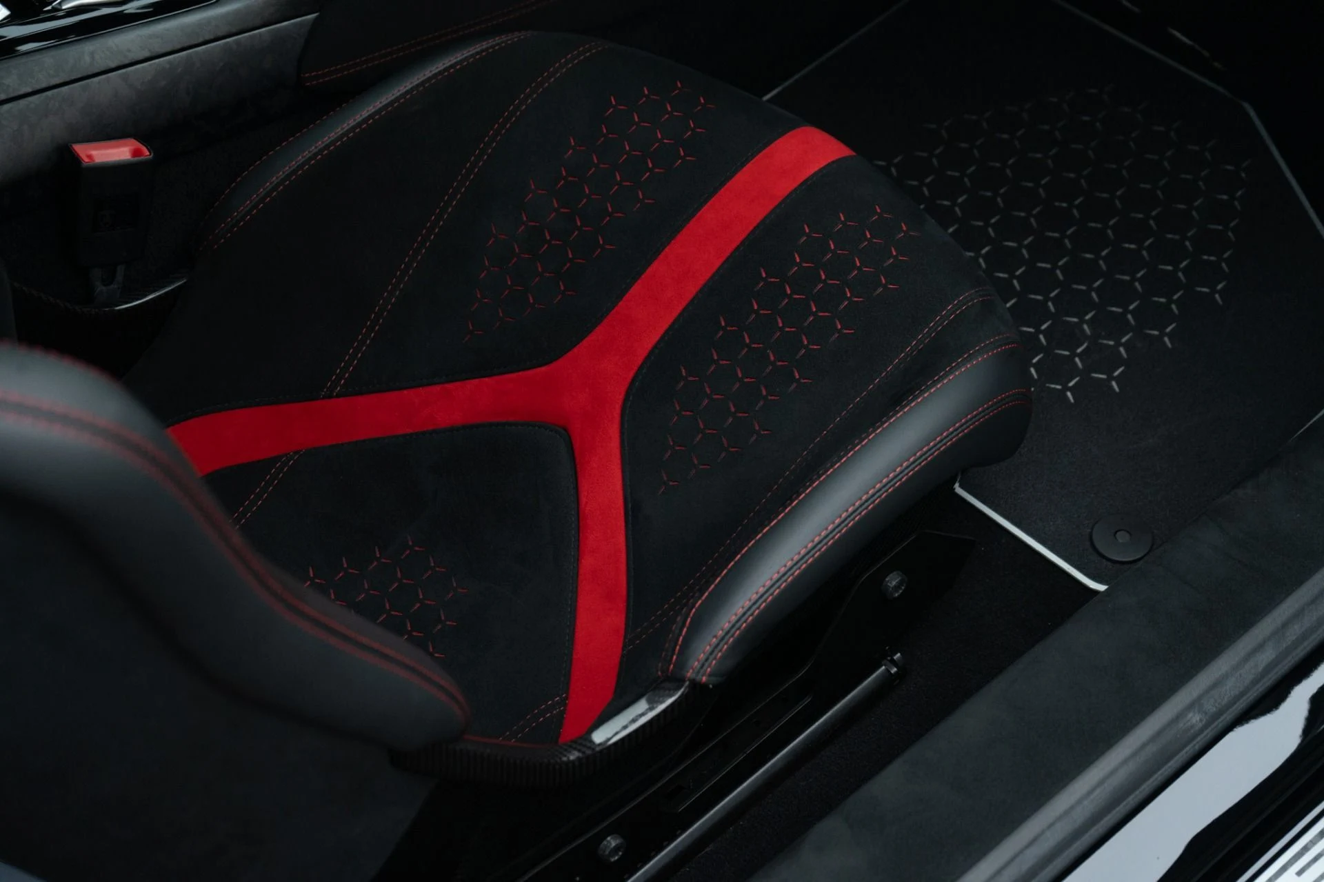 mph024_2029887767_Used_2018_Lamborghini_Huracan_LP_640_4_Performante_1784070593_83f10b8264