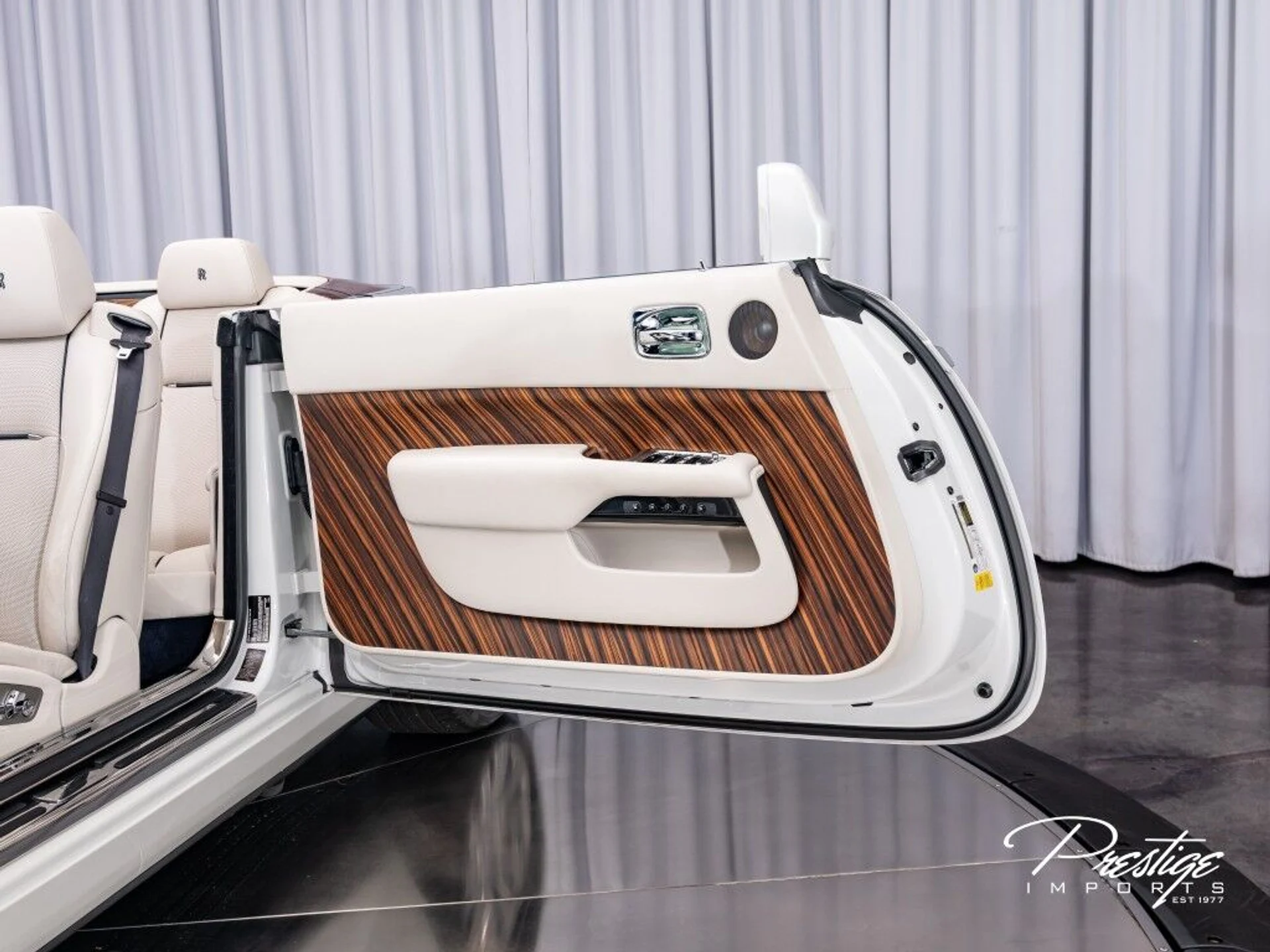 mph024_2030817152_3a823be9e649741a6319edd55d361942_288906828d