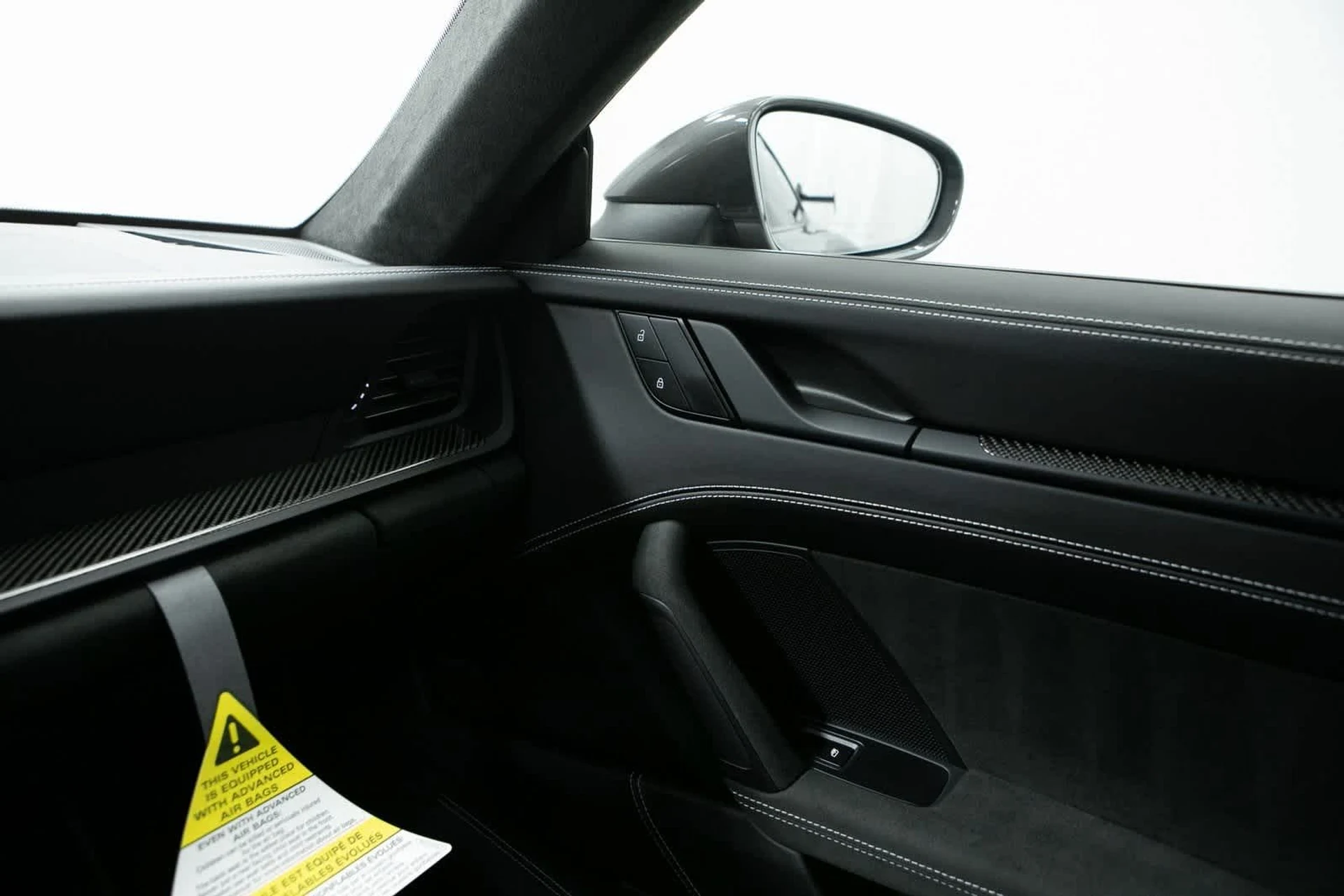 mph024_2036153524_23894b63fb98277295bf7a54ffa5d037x_8ba9d1beab