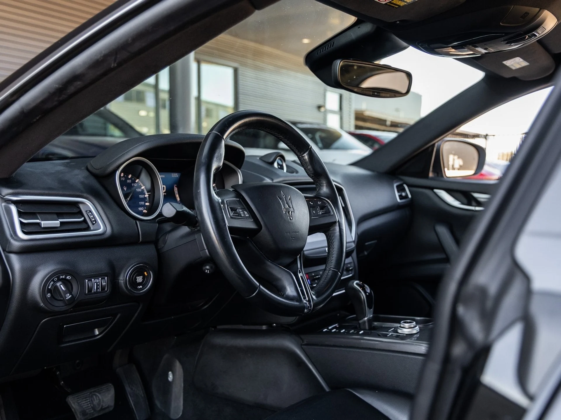 mph024_204059076_25_700037b7d0