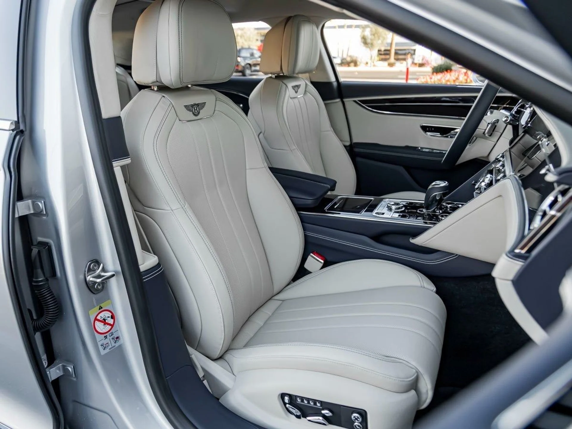 mph024_2043724596_25_b49781c799