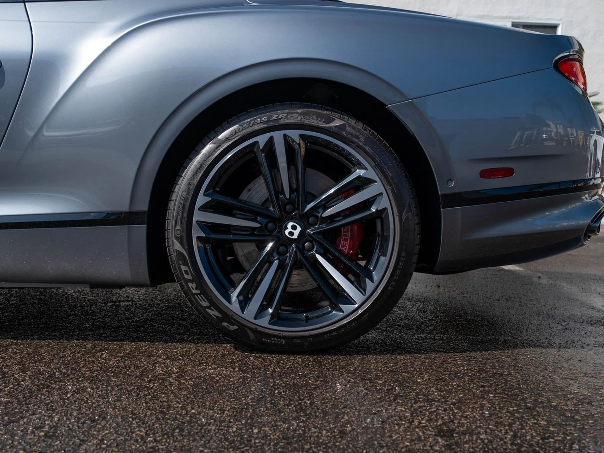 mph024_2049270617_526bfad0cb50289b77dd7516cab6009cx_ebe4c23e96