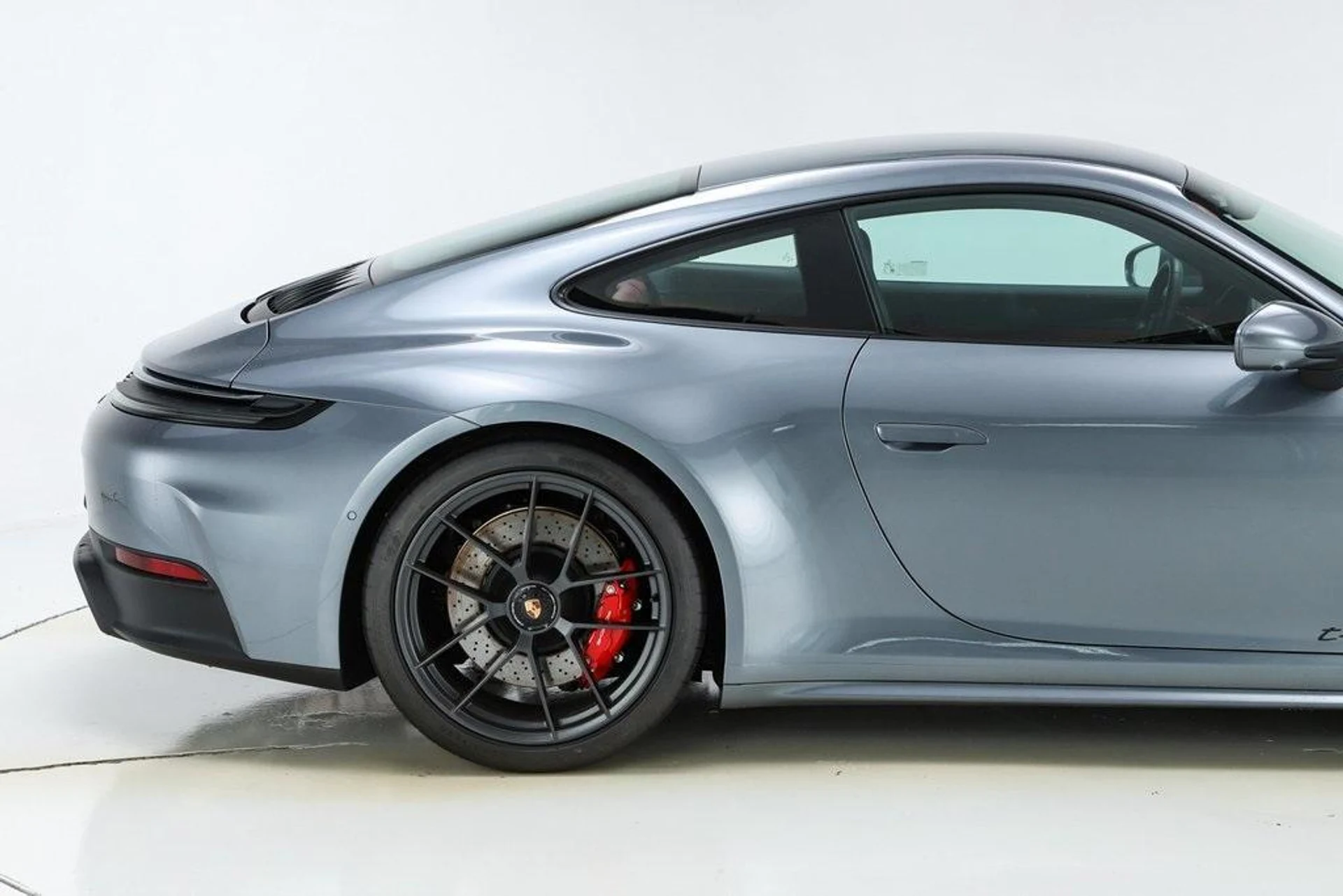 mph024_2056225846_G_Rdy0_DMIKOQBXFD_o5_UG_4lw_DS_8o_14b565842a