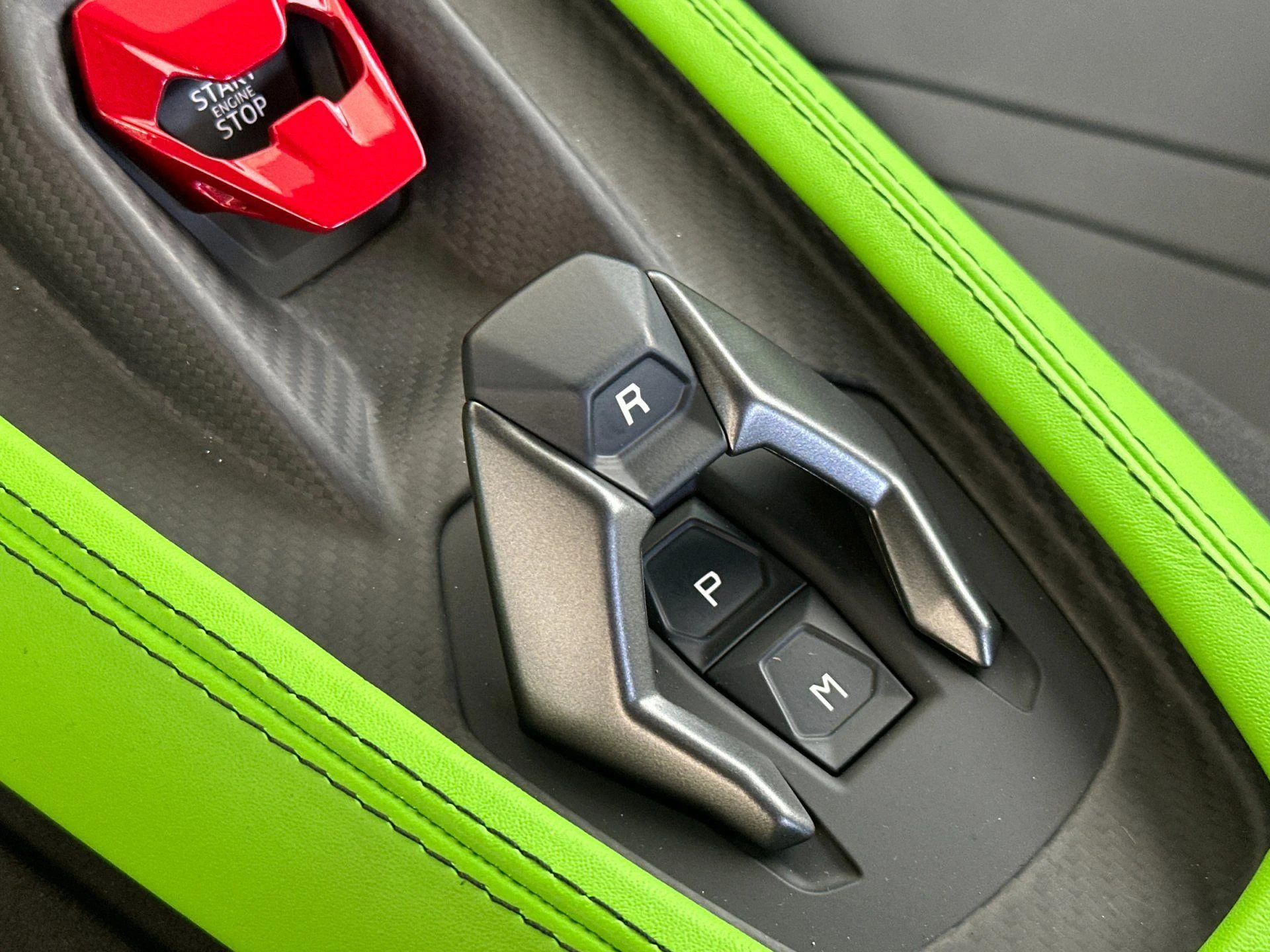 mph024_205743751_New_2026_Lamborghini_Revuelto_Coupe_1781861205_5dc93e7b42