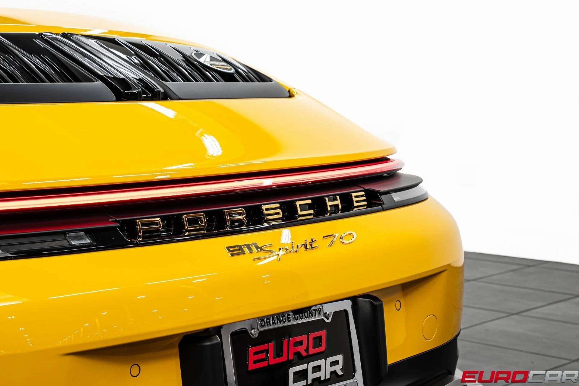 mph024_2060396463_image_25_5a705307d5