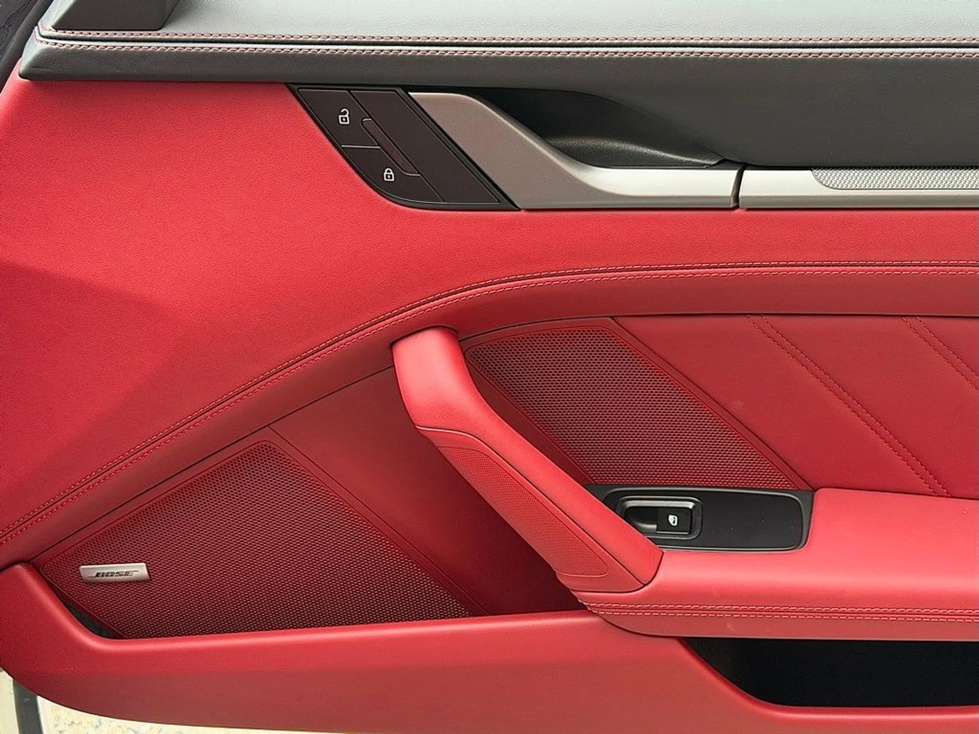 mph024_2062072093_4cd493ddc2cefae31cb44b85373bbb48x_903ccd0c06