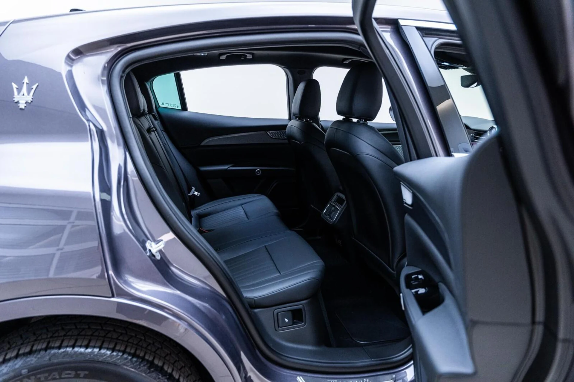 mph024_2063694576_Used_2024_Maserati_Grecale_GT_1761369414_559673b749