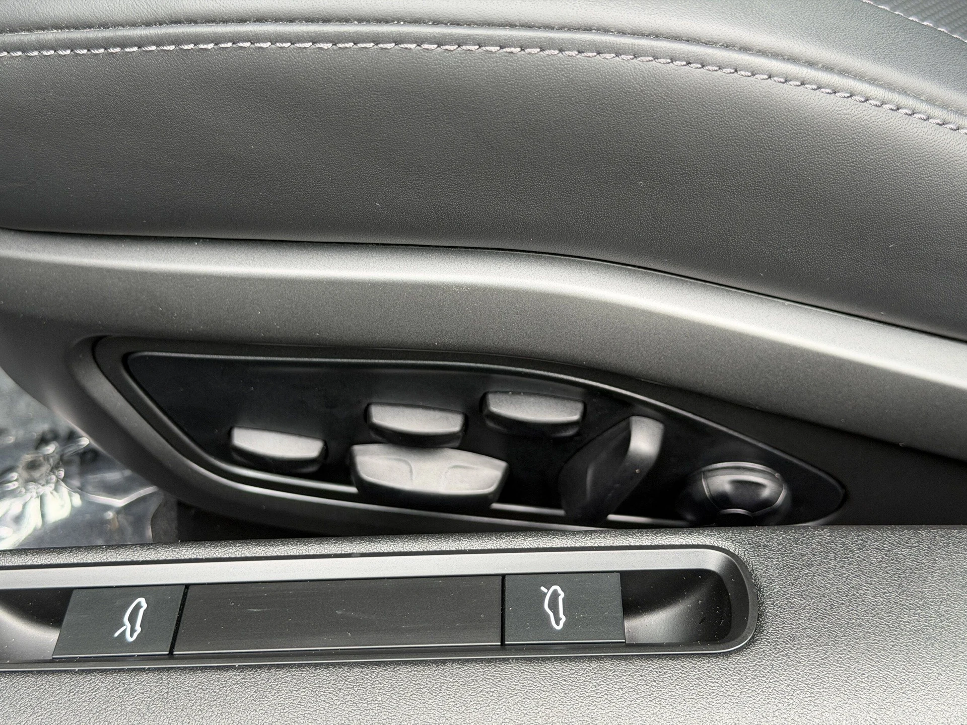 mph024_207662481_2ae2d8593d96ffe458bfc63ff385bde8x_7abd115a5d