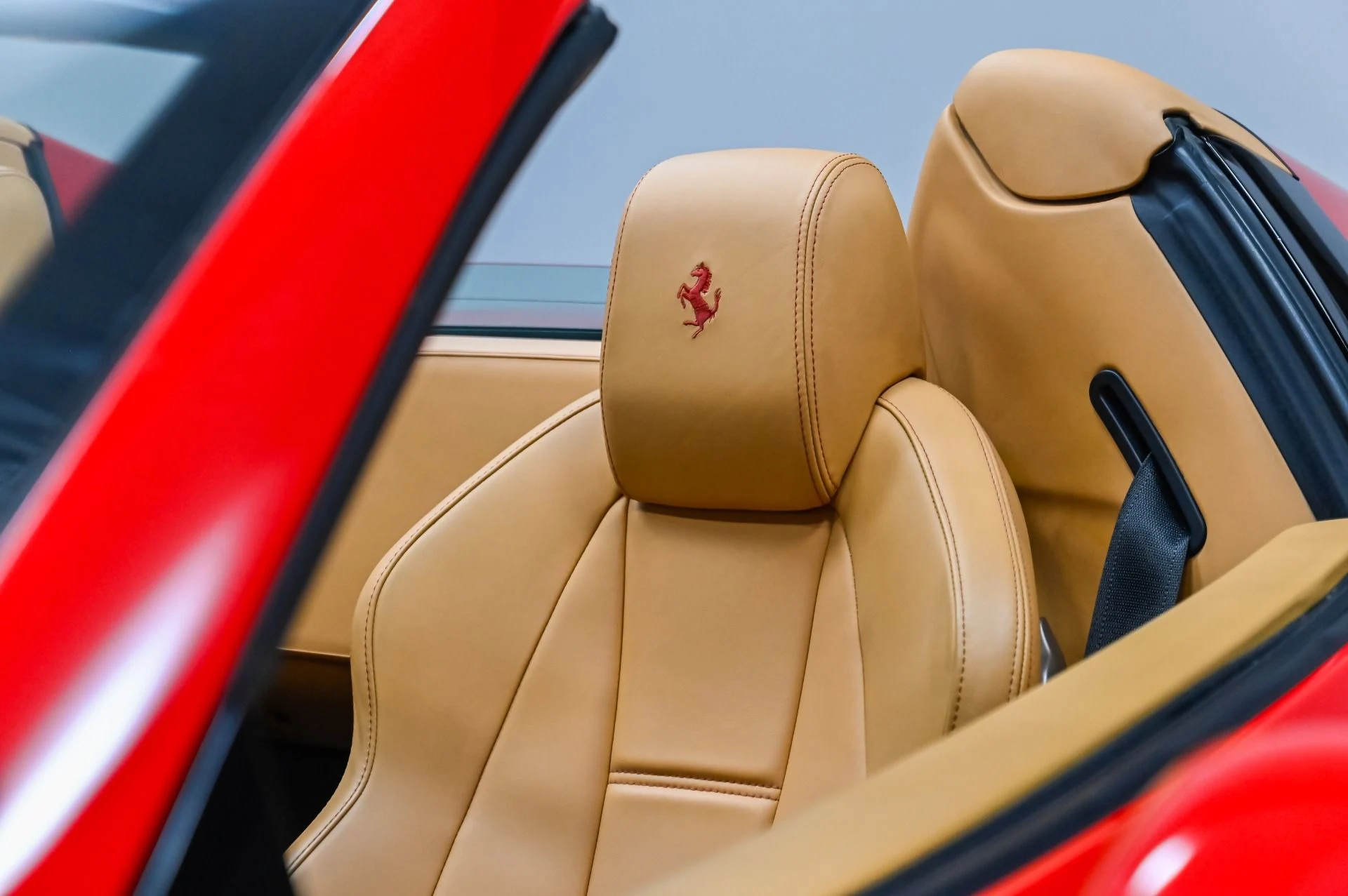 mph024_2081969092_Used_2013_Ferrari_458_Spider_1788115023_ed2ca1410a