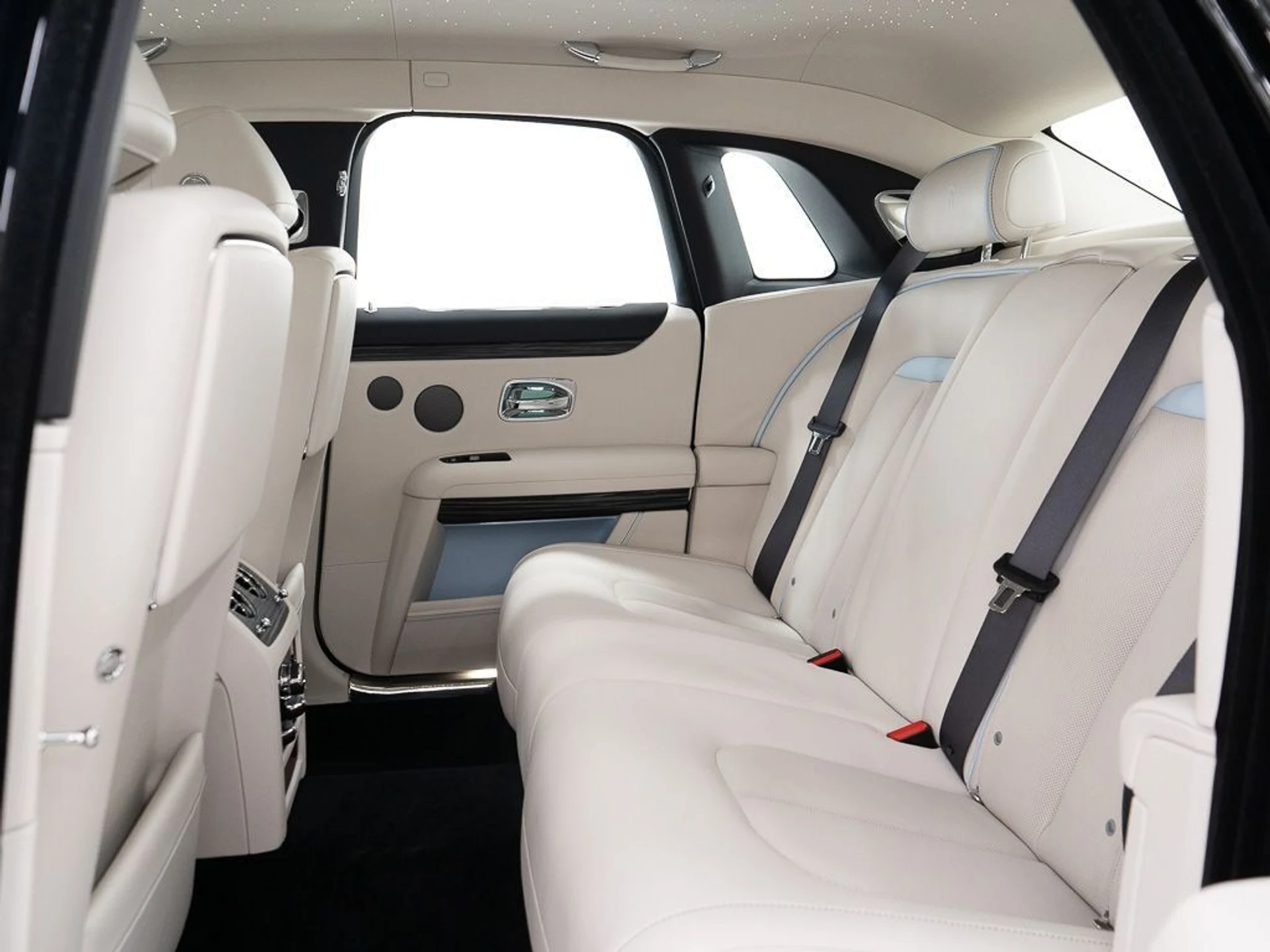 mph024_2084025266_eb60e23c619ea8668d71dc521b81cec7_7051b584ac