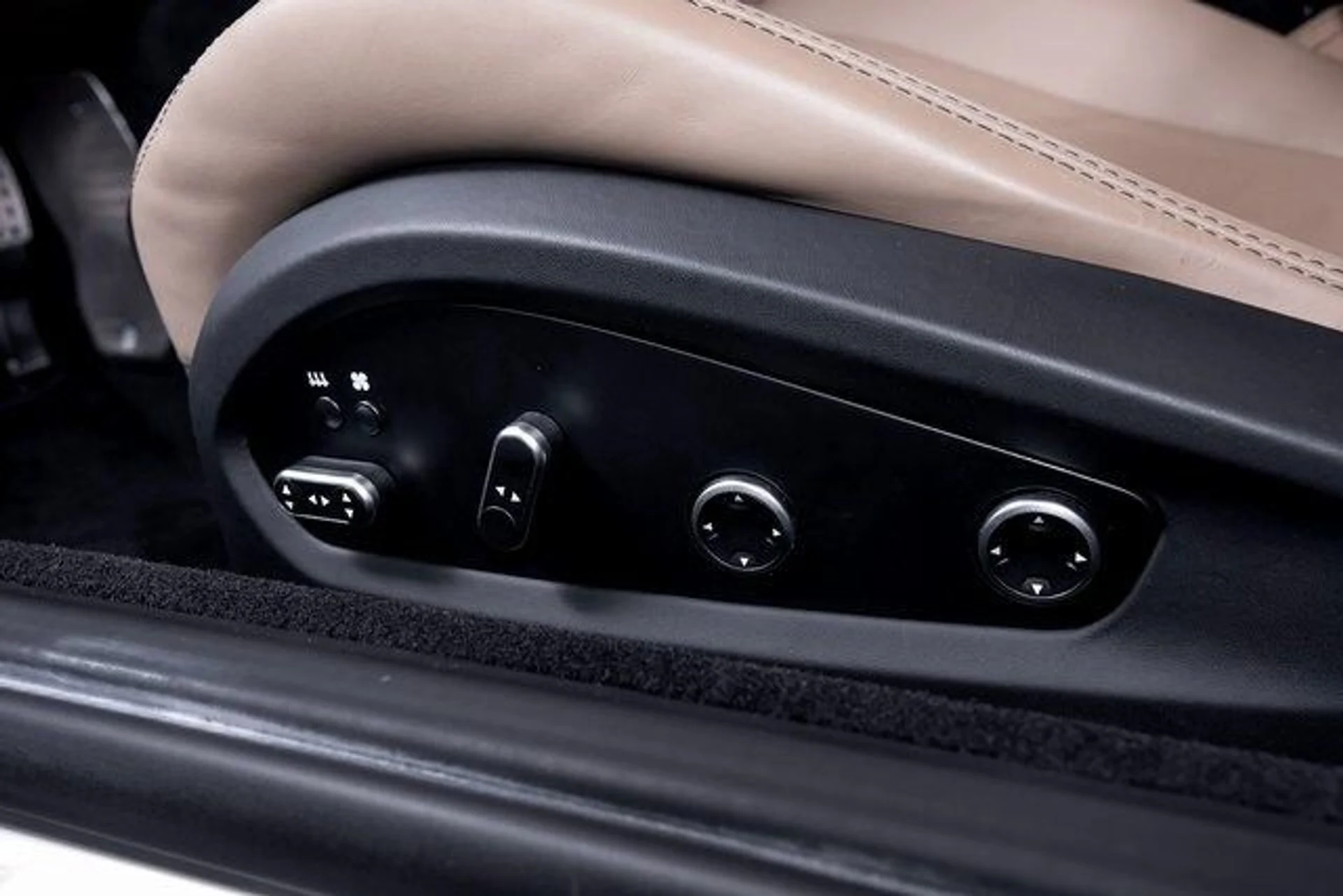 mph024_209000489_b9eb14cf0be3baf7bd8853dd820bed9bx_a2f80e9bd8