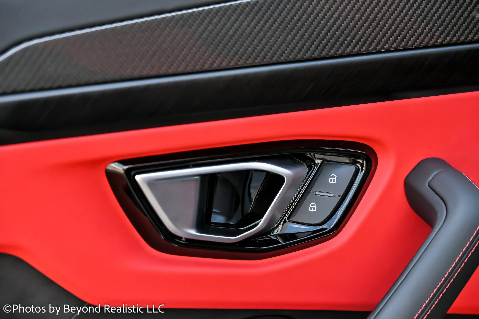 mph024_2096327132_Used_2022_Lamborghini_Urus_1753948922_a808d83c14