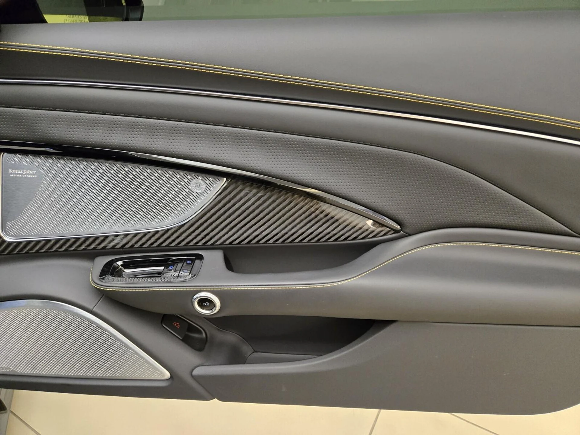 mph024_2100216033_Used_2024_Maserati_Gran_Turismo_Trofeo_1770446699_4731cfce1c