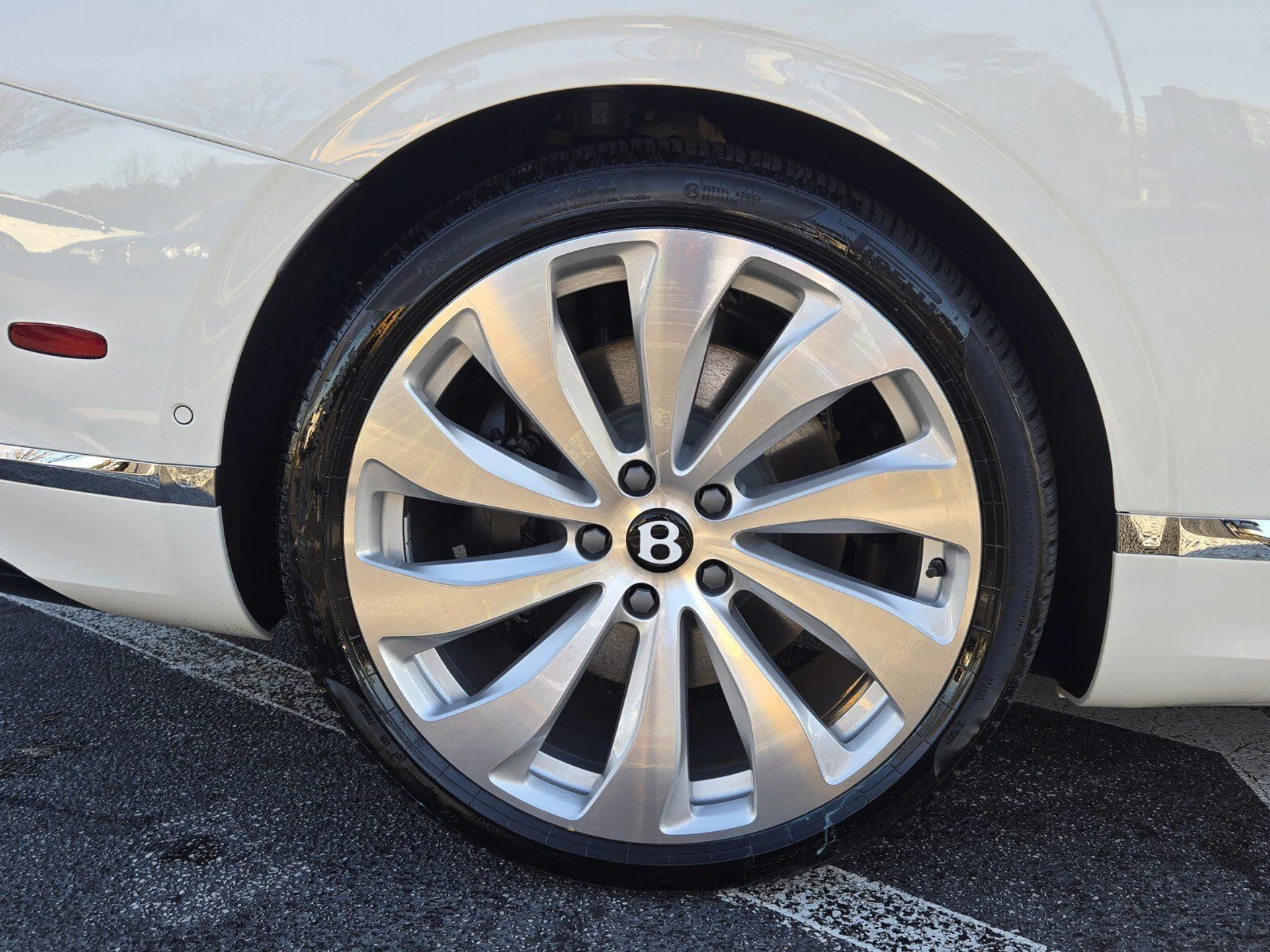 mph024_2103082649_fbf193755c635474ebb74ee354df1010x_4ae98e1f3d