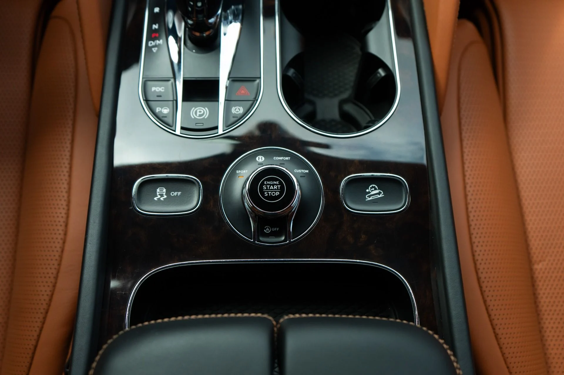 mph024_2107223181_Used_2021_Bentley_Bentayga_V8_1780518091_f0d0c0ddd3