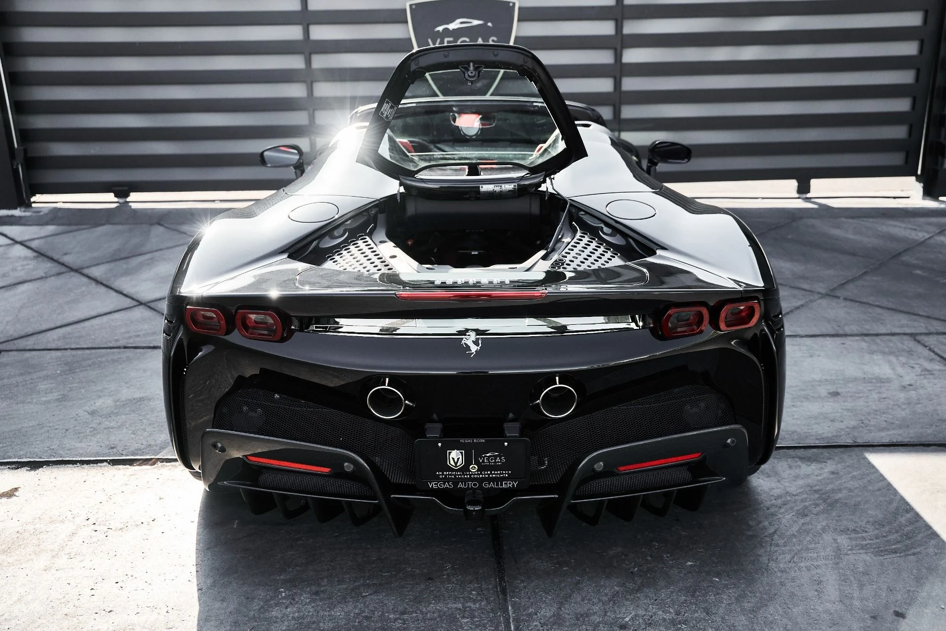 mph024_2109157168_Used_2024_Ferrari_SF_90_Spider_Base_1774739115_eda61a9716