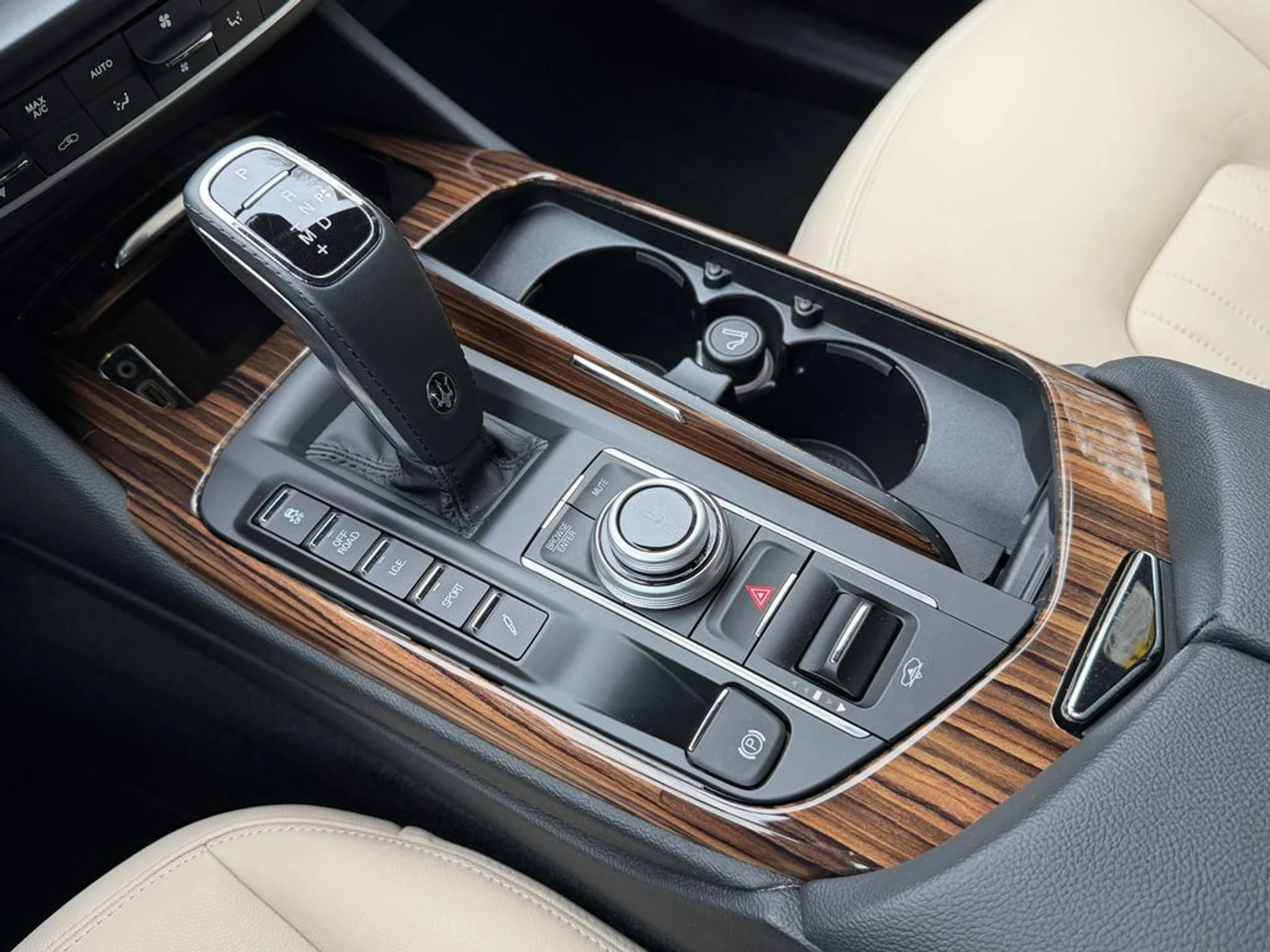 mph024_2110919011_9da951224d3c484fb07aea3812a1fb5f_ceddae94dc