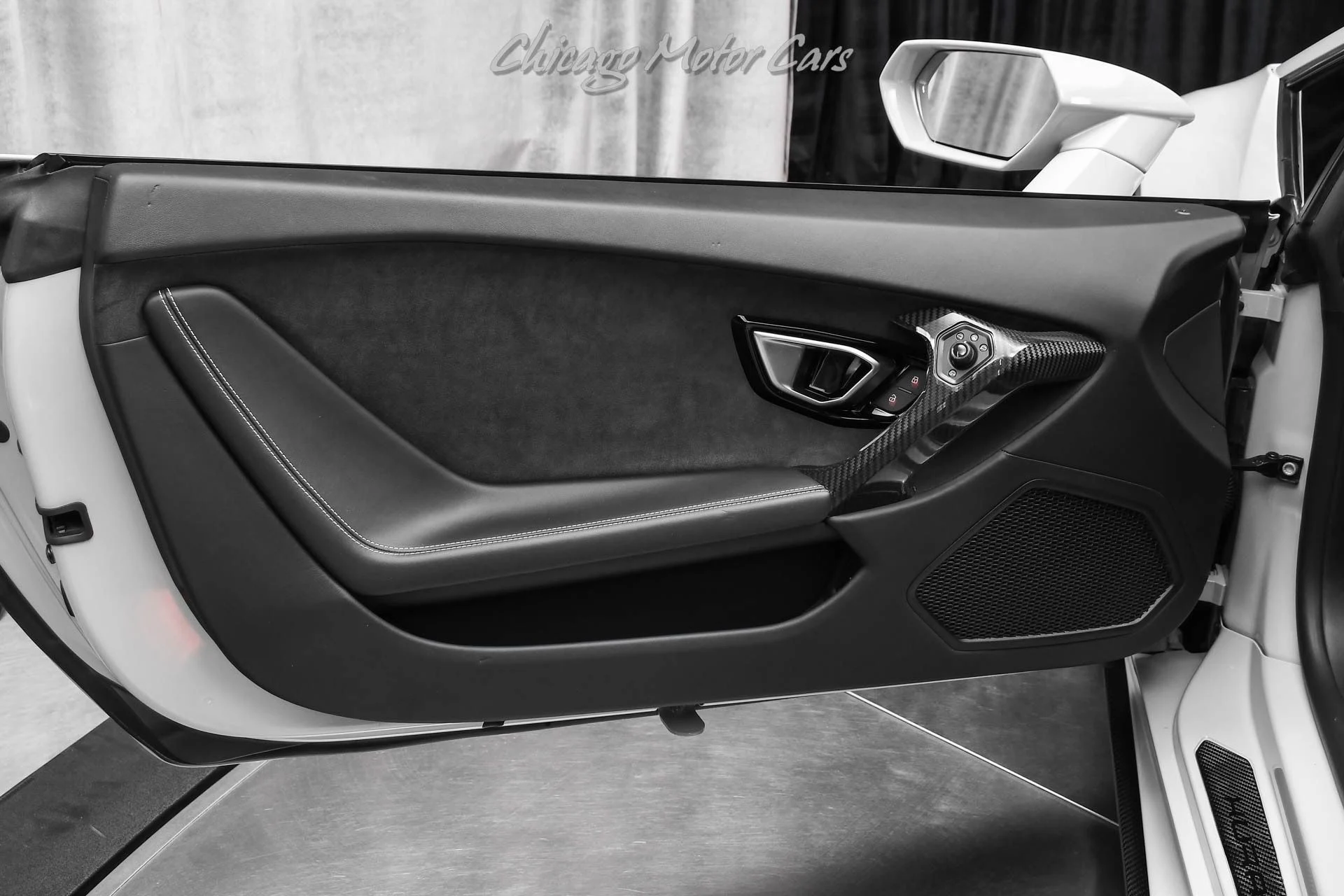 mph024_2115514793_12501_p25_l_f35e8e3f66