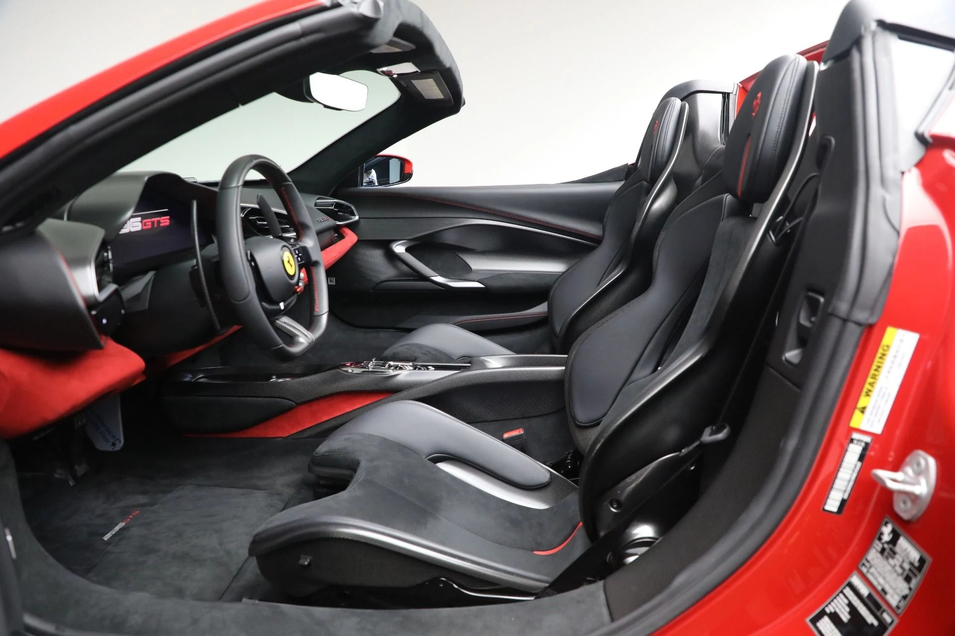mph024_2116954766_Used_2024_Ferrari_296_GTS_b95b07ea22