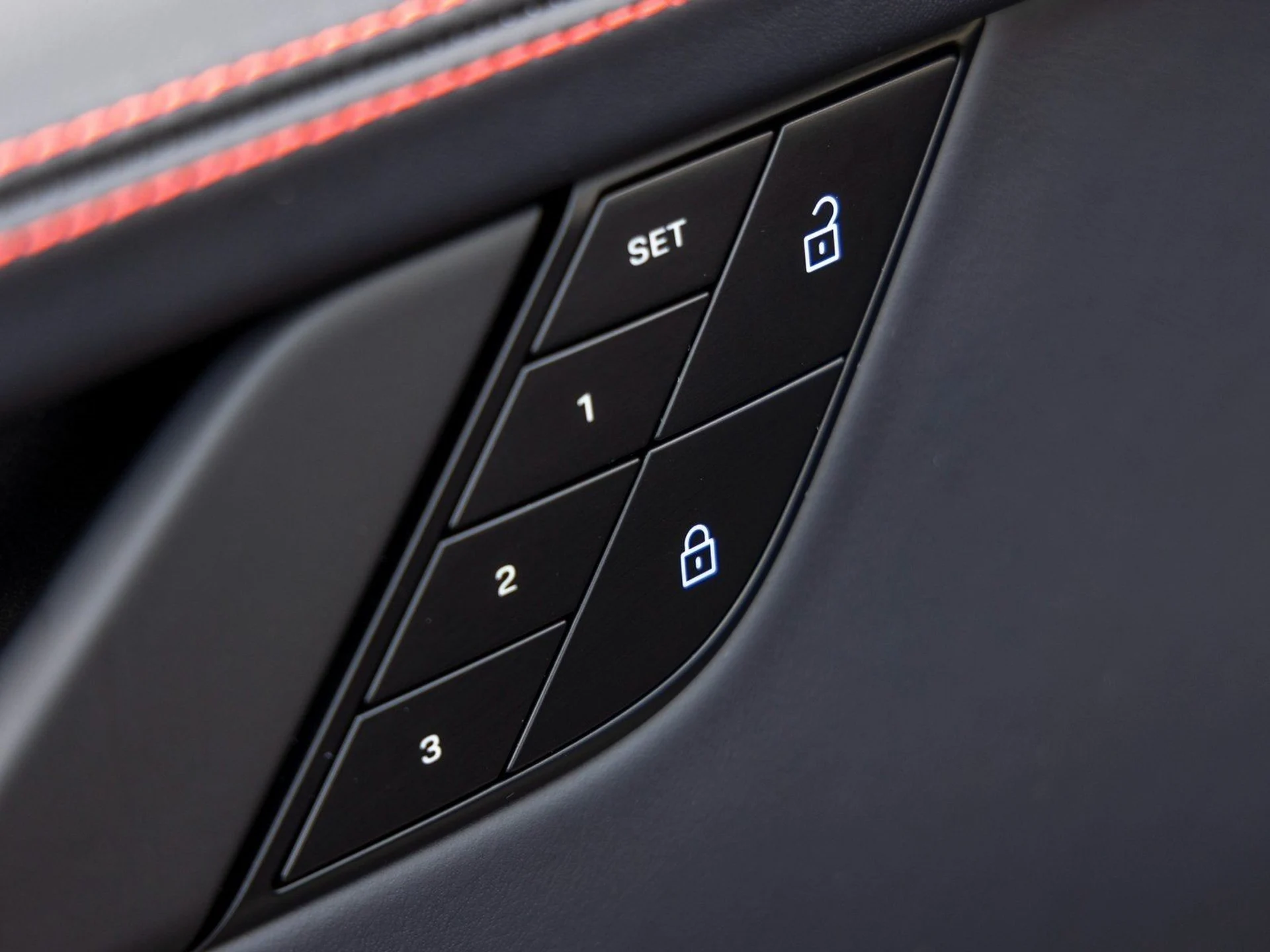 mph024_2117212855_25_d665284504