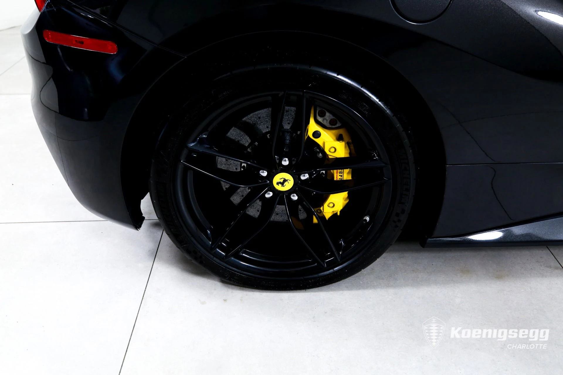 mph024_2118843996_Used_2018_Ferrari_488_GTB_1782503374_ff731ec3d7
