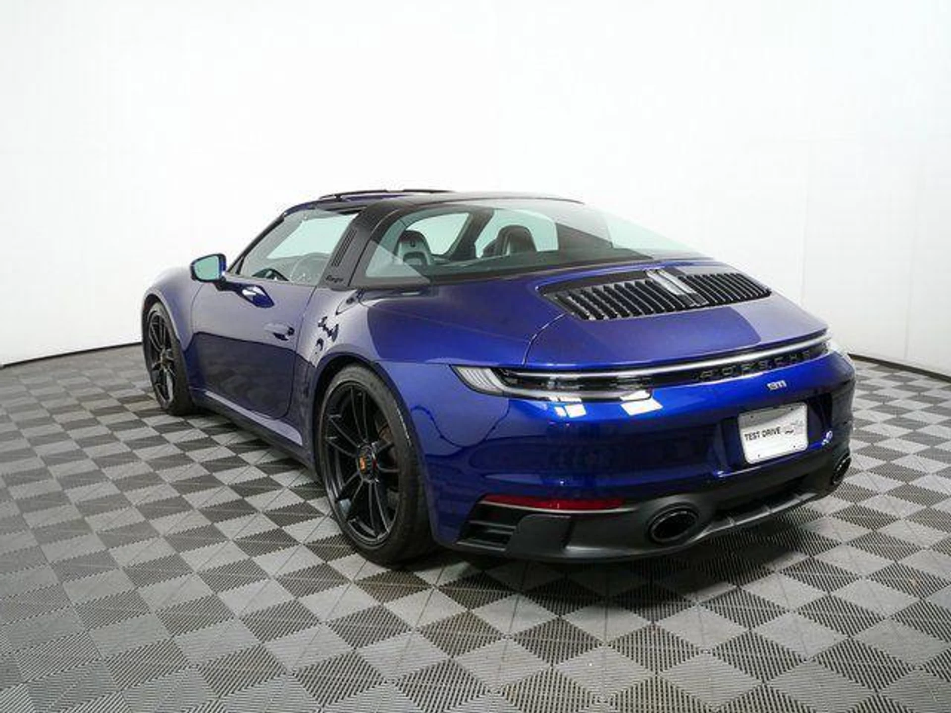 mph024_2125077390_dm1h_Lstup_Af_F_Cna_M_Se_T_Fpo275_U_9b97df0818