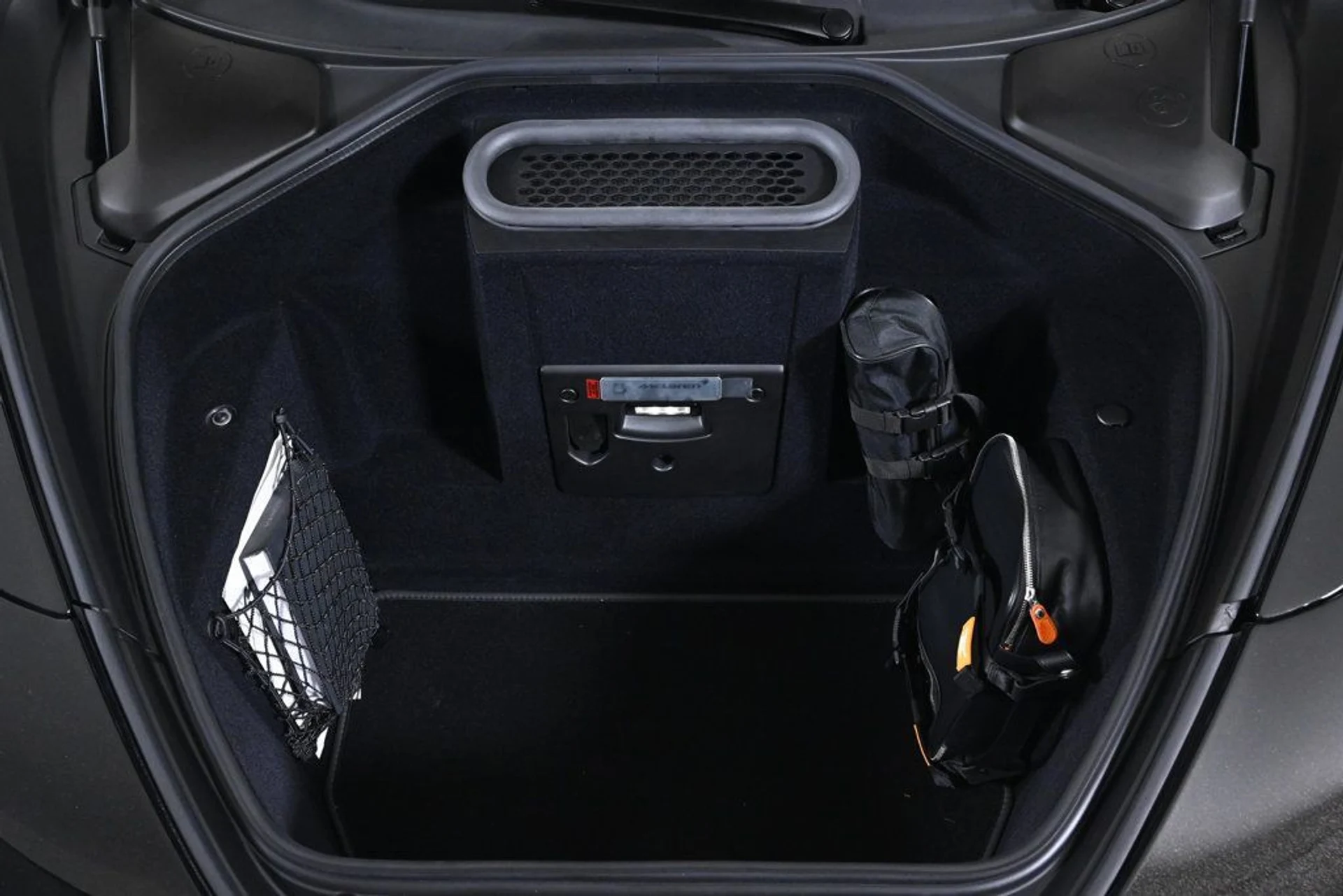 mph024_2126167123_used_2025_mclaren_750s_spider_11350_22950196_24_1024_1f87ed2847