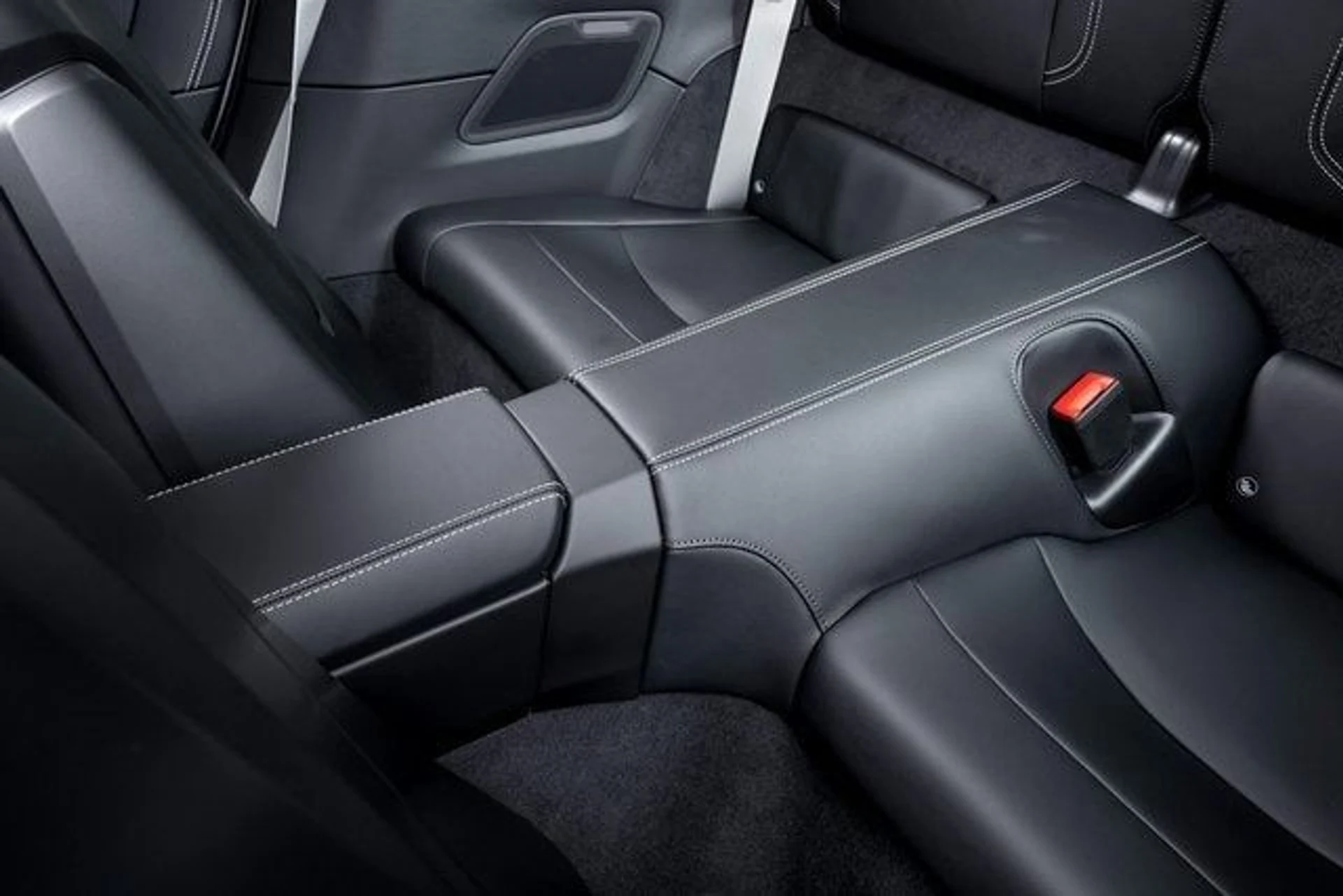 mph024_2126277260_e9da65b00499eff40bf352c3019741d7x_e98cb2aae6