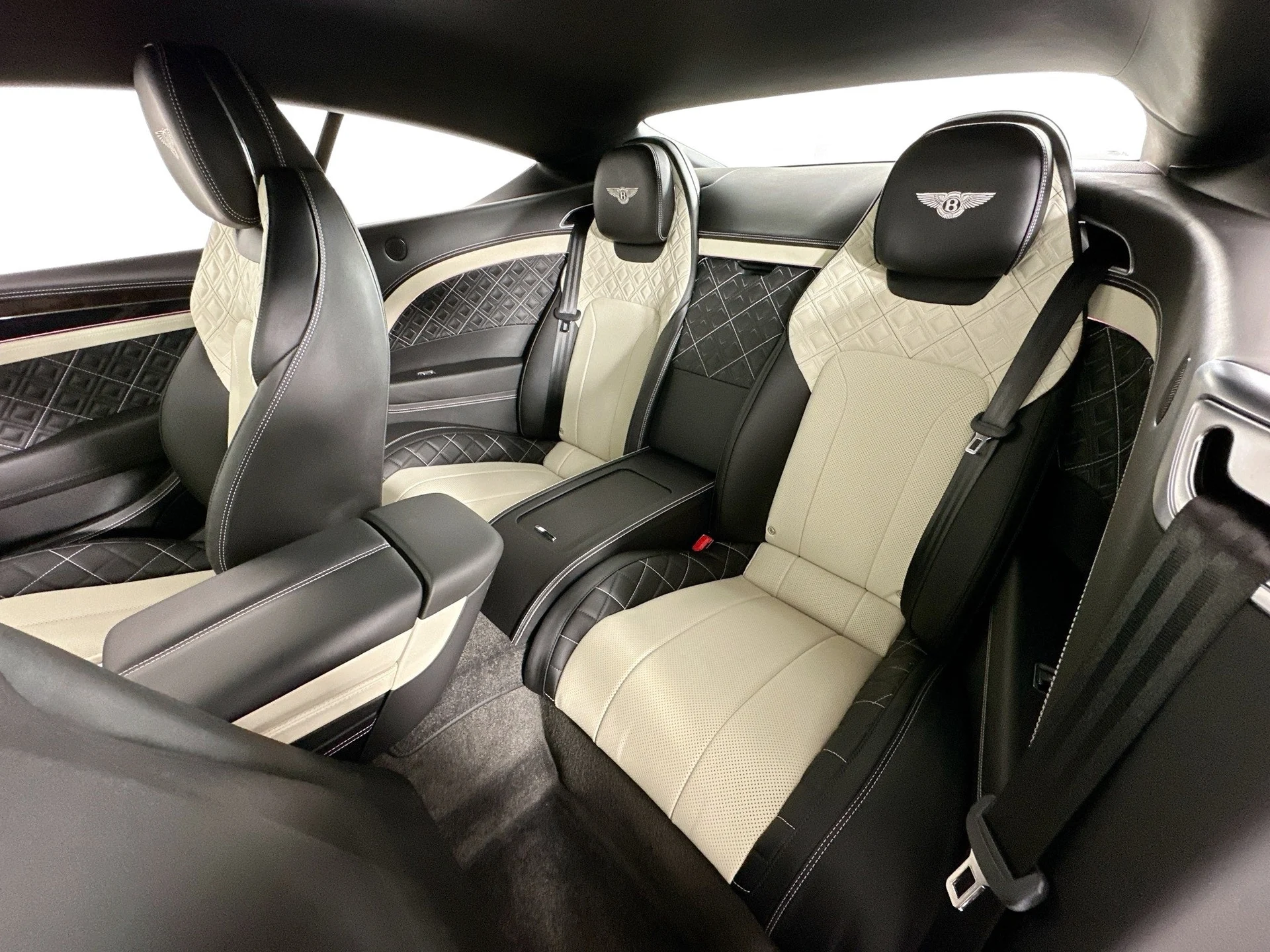 mph024_2126860815_25_49ccef1685