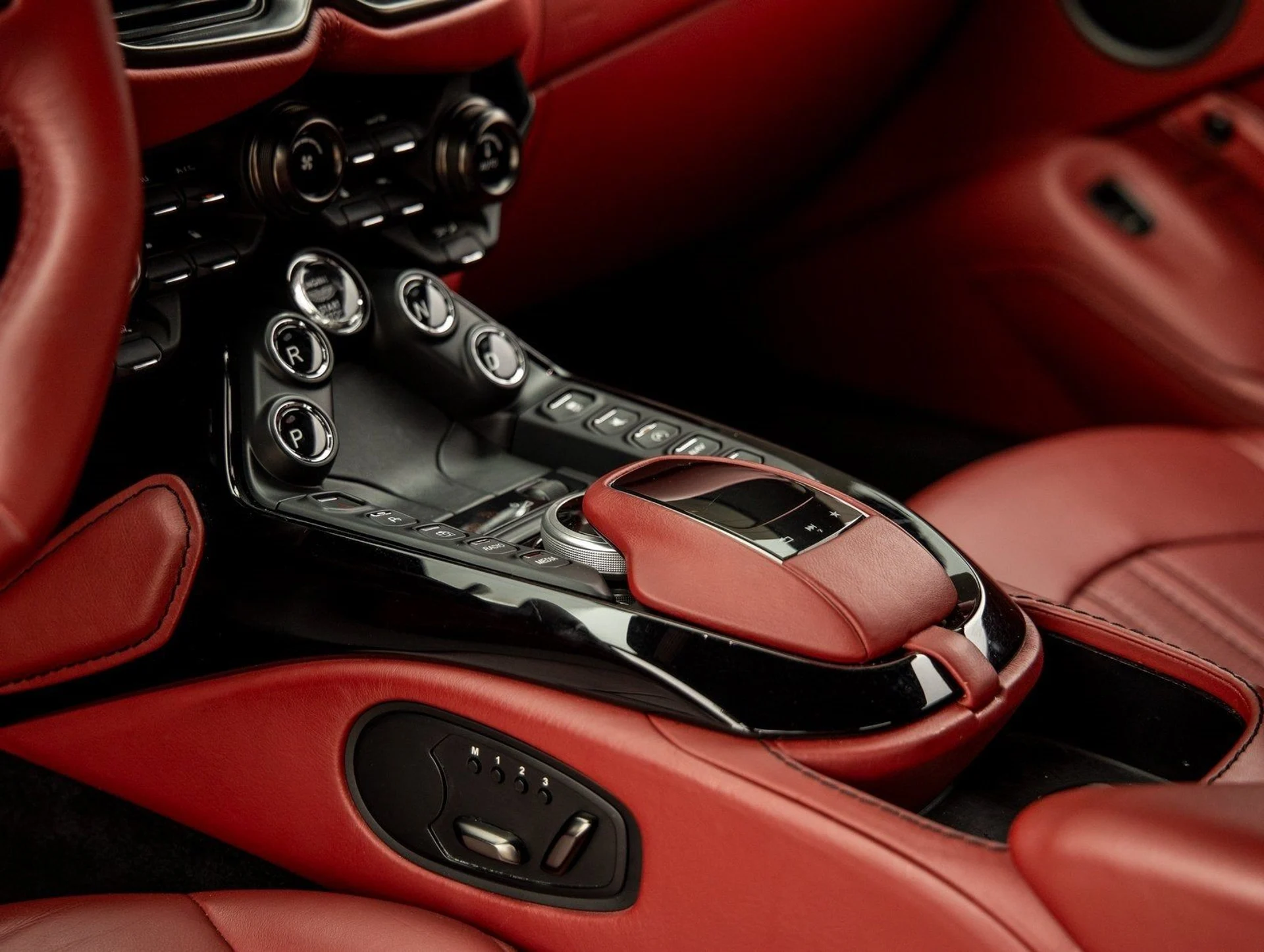 mph024_2129302904_25_e3fecf800d