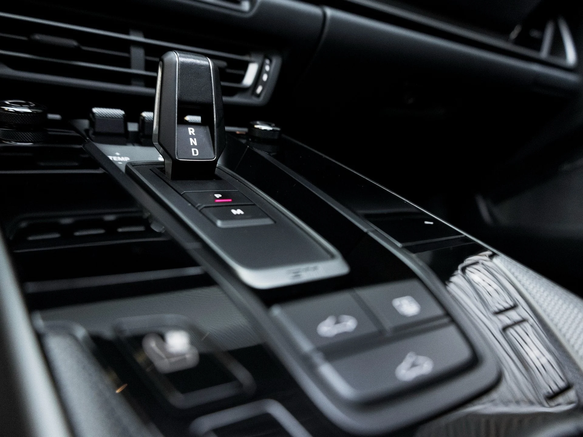 mph024_2129427346_25_5fb8677e17