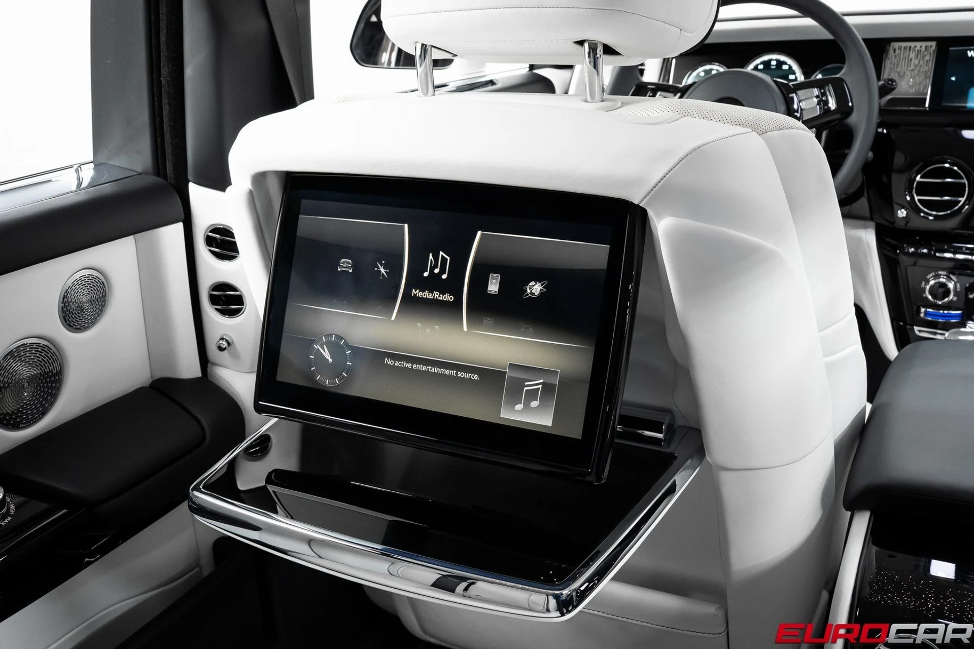 mph024_213363263_image_25_0369a2928b