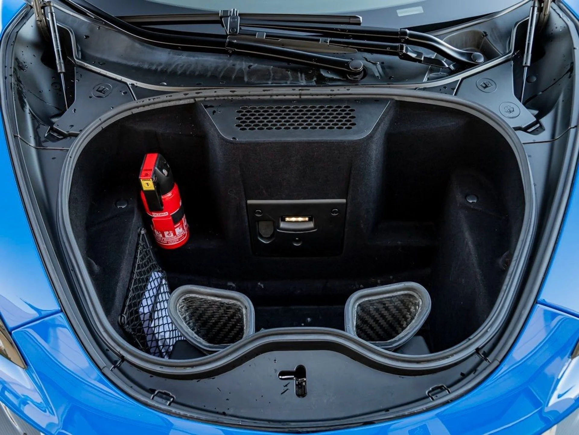 mph024_2134660810_25_e56bd3534f