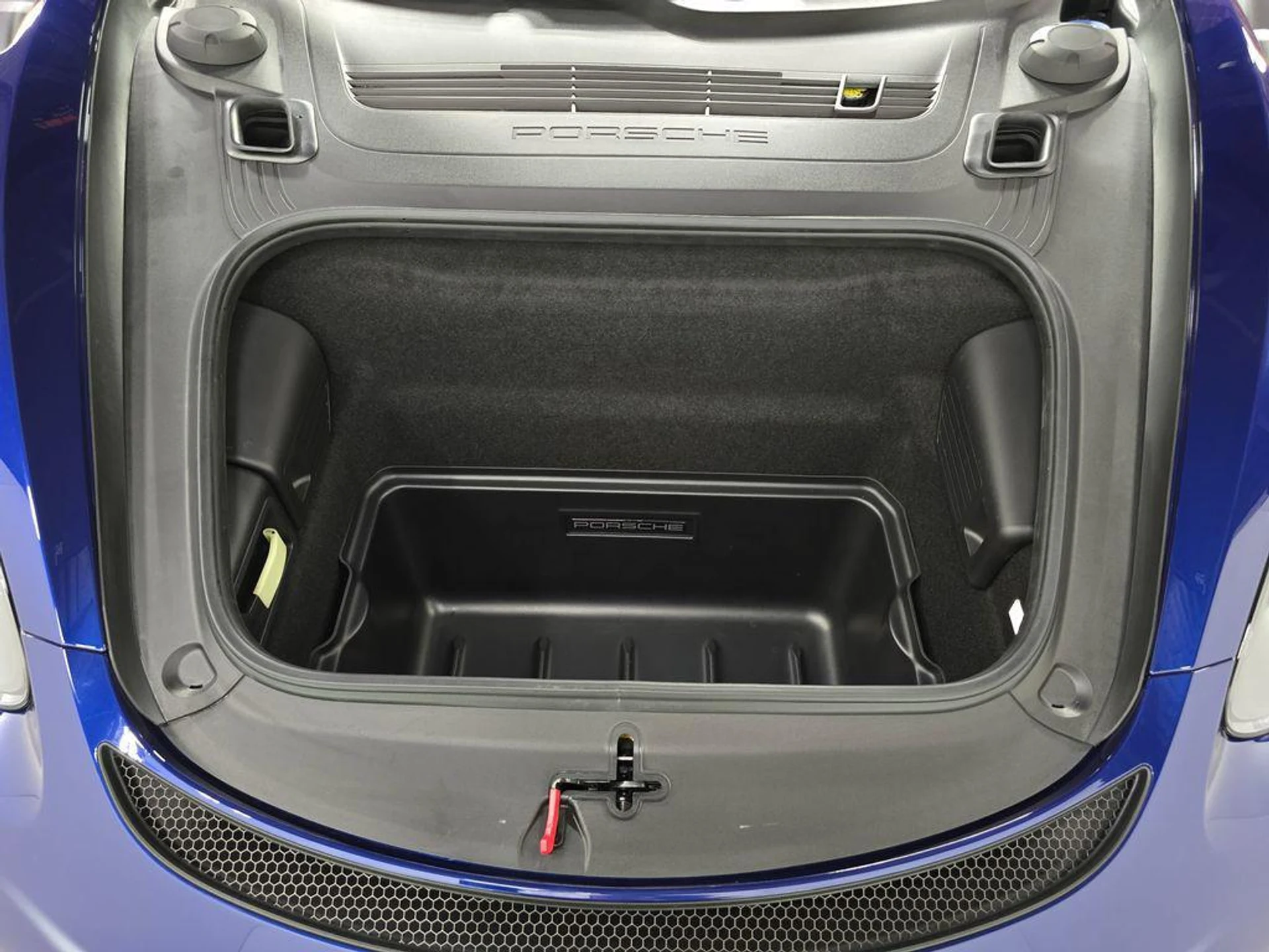 mph024_2135139950_w_LGJX_Stc_I1f_Zc_Ot_F4e_Kp_Wpvhrc_f02643cbac