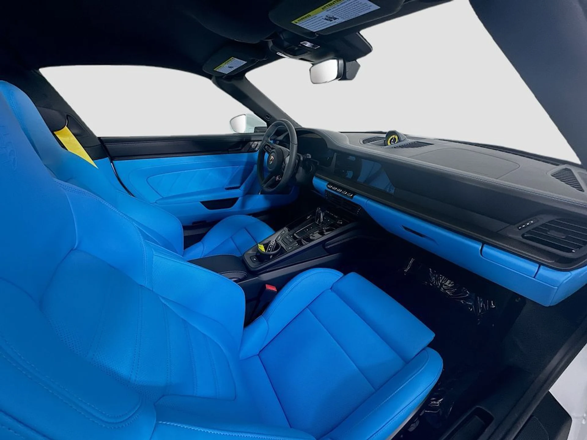 mph024_2135766820_602a273f8b8a4f5abfb14a786cb93d83x_cc25479c8e