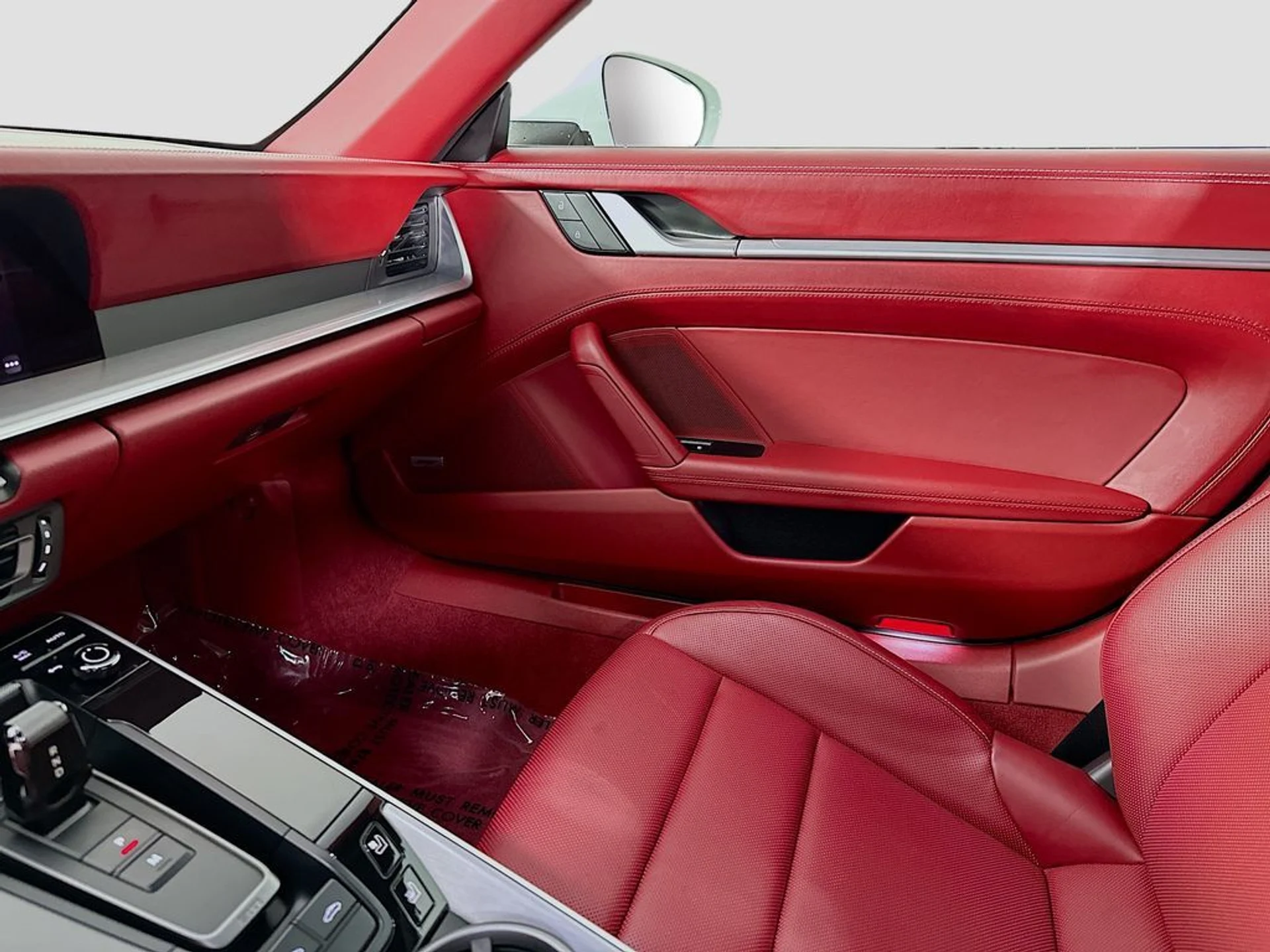 mph024_2138067482_dc410c51a7bc7f39d3e1200c55604339x_f85be83e31