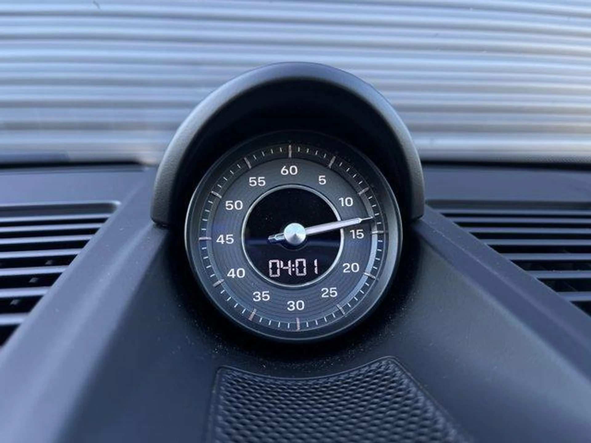 mph024_2141033329_WY_Nv_JF_2_O_Wvx9t_U6jr_RYV_7_Ax_m_E_b6a043752c