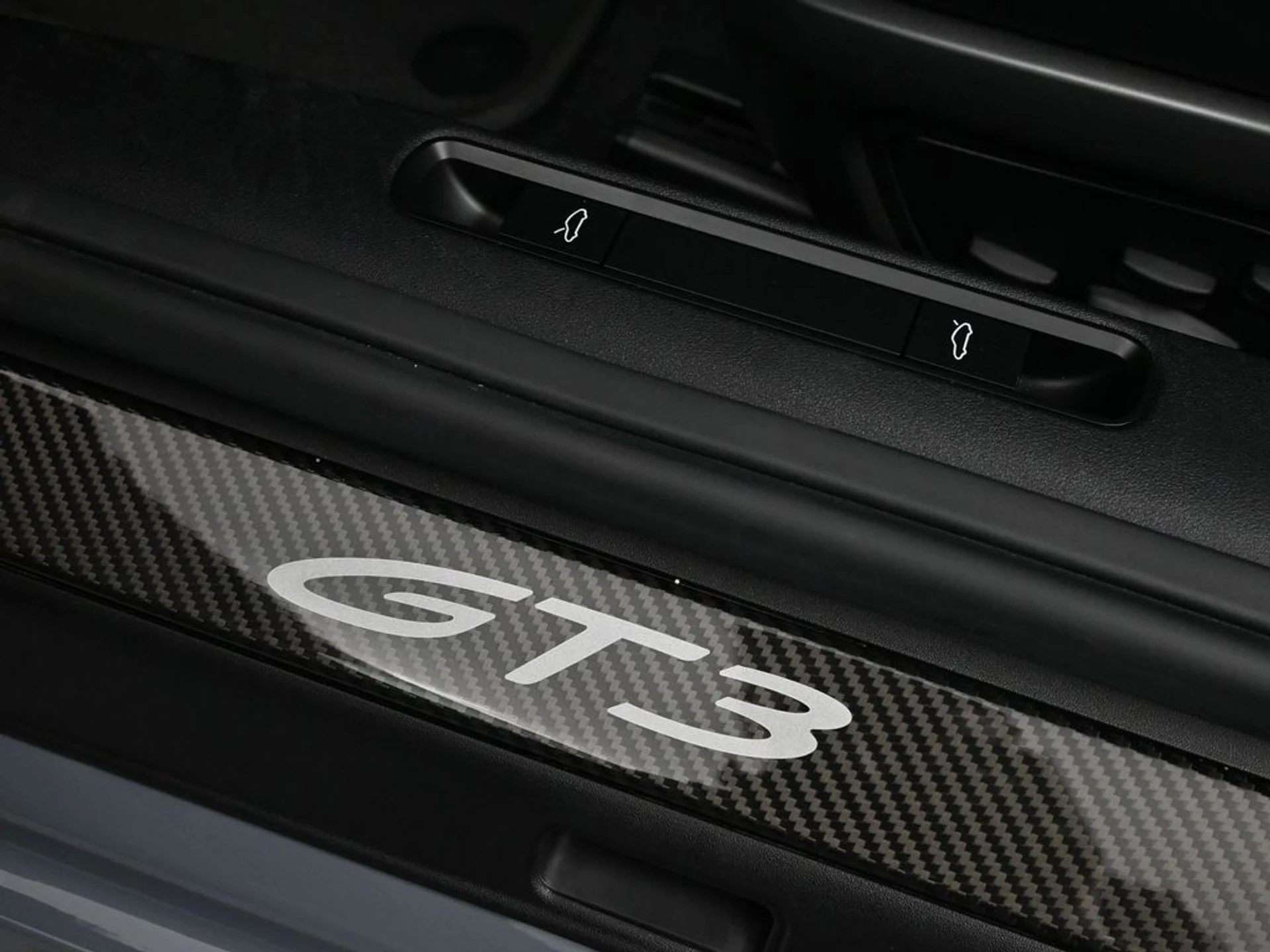 mph024_2147263736_837aed0e497a79c582c6fc350b2071f5x_38a57996d0