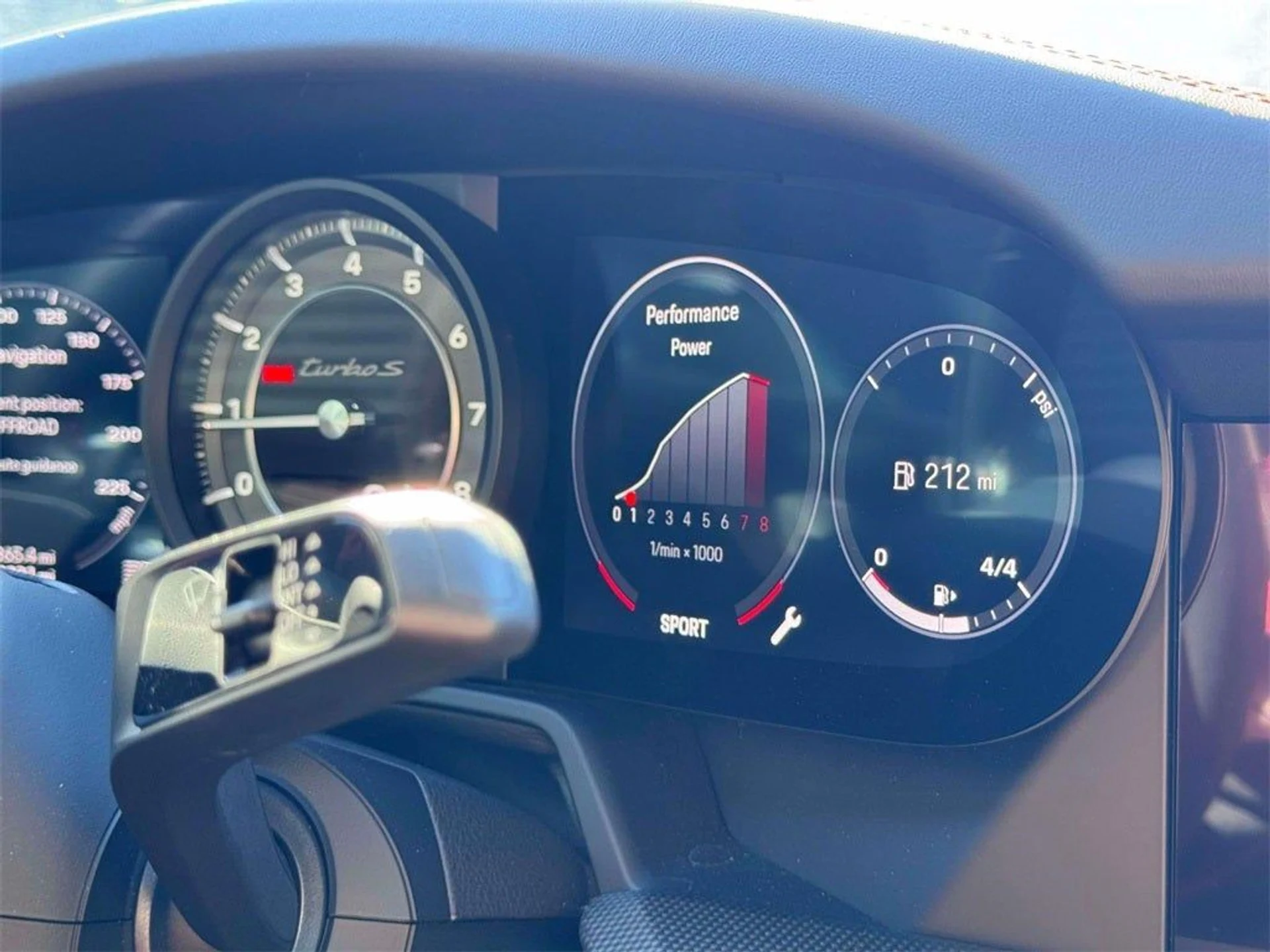 mph024_215374939_25_9bc7c18929